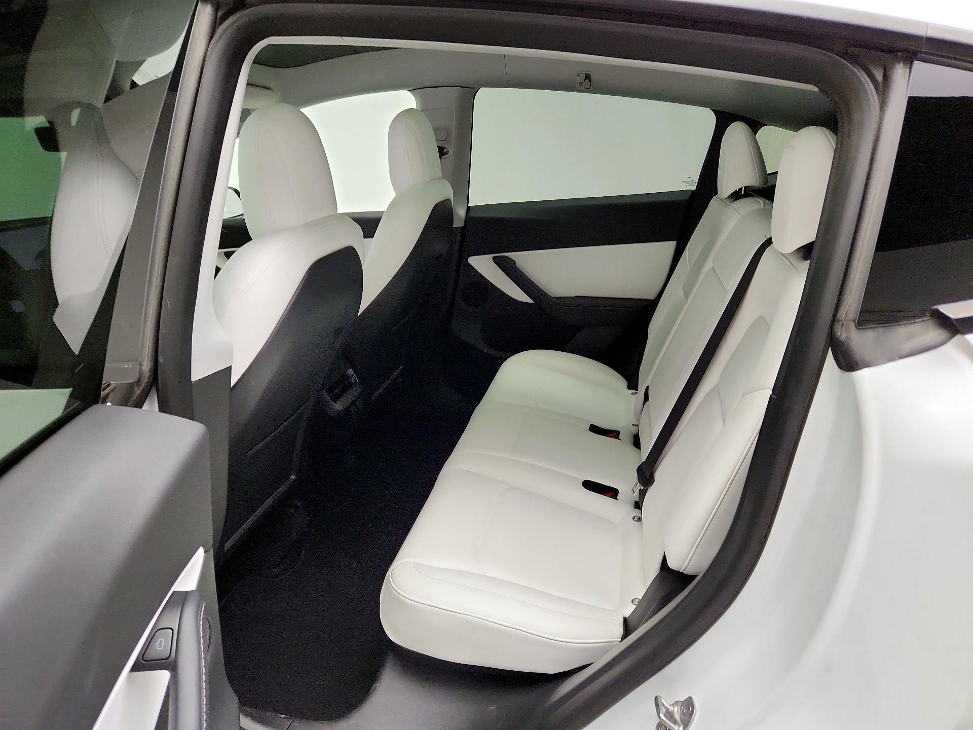 Thumbnail: 2022 Tesla Model Y - 19