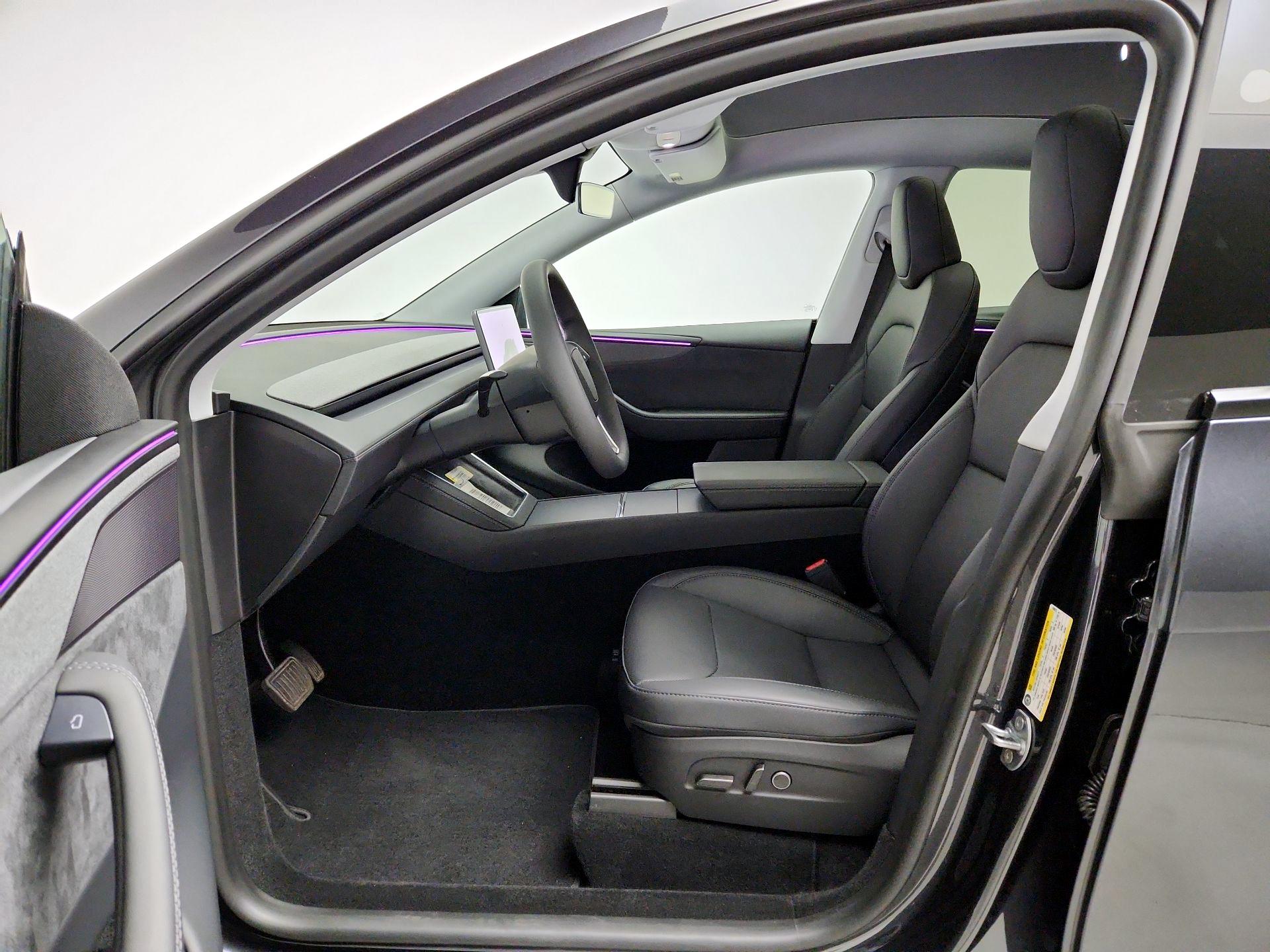 Thumbnail: 2026 Tesla Model Y - 11