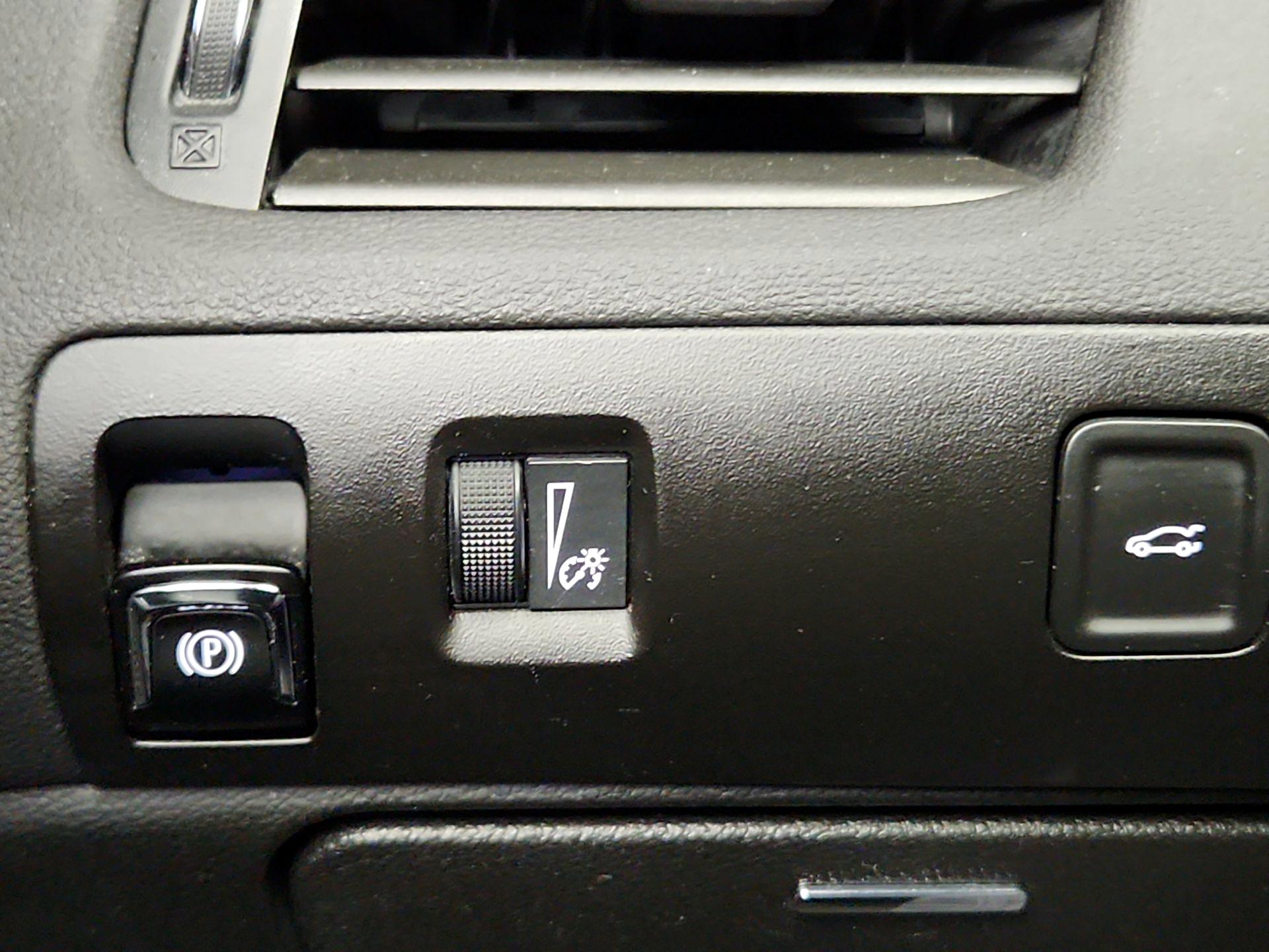 Thumbnail: 2015 Chevrolet Impala - 13
