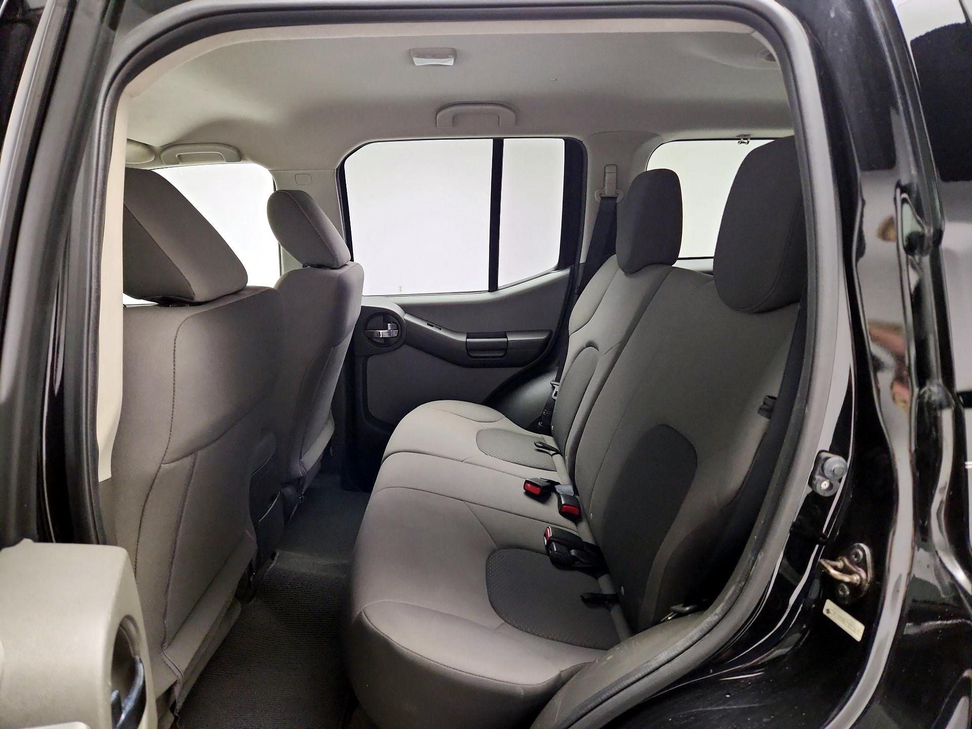 Thumbnail: 2014 Nissan Xterra - 18
