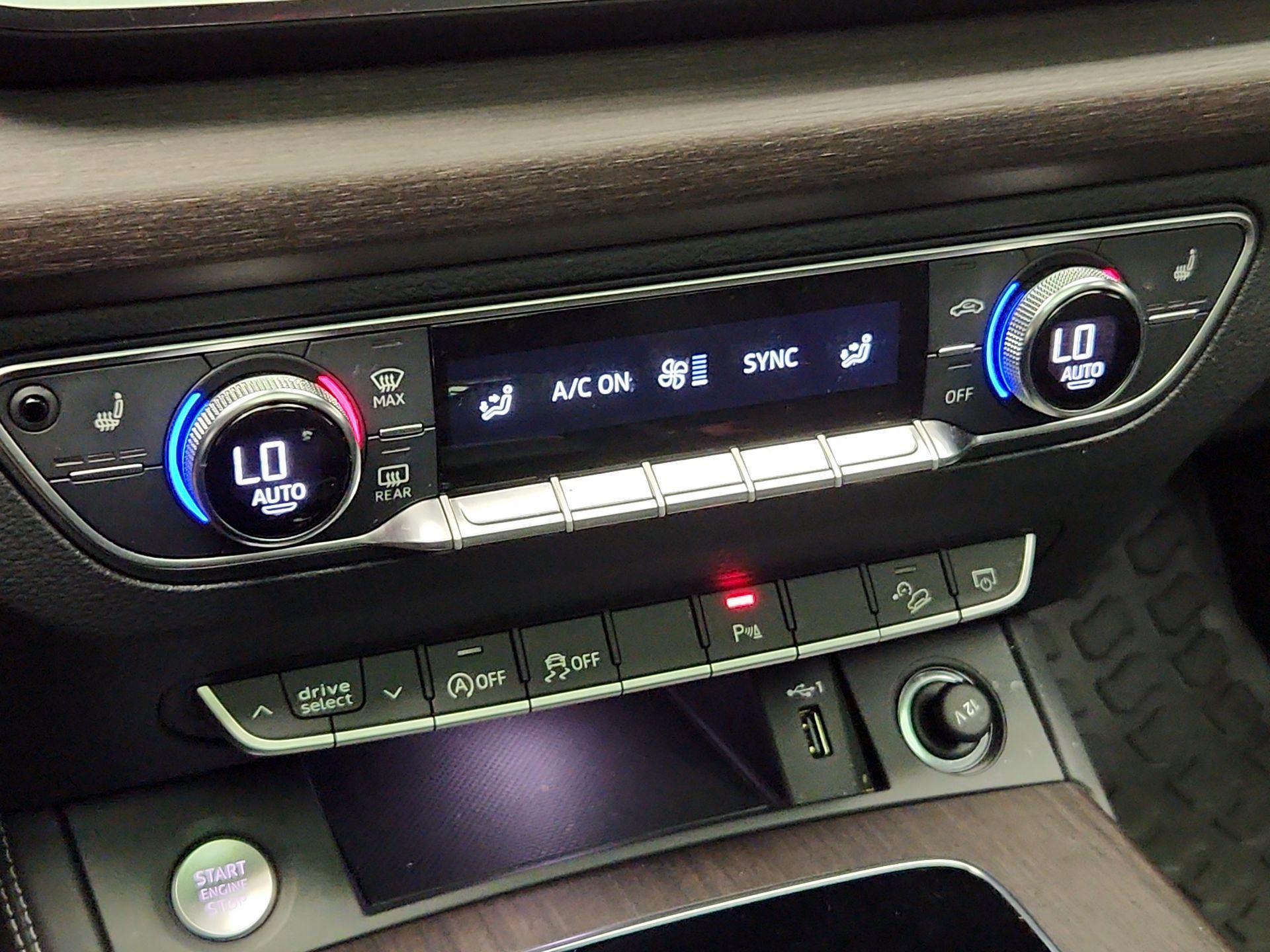 Thumbnail: 2021 Audi Q5 - 16