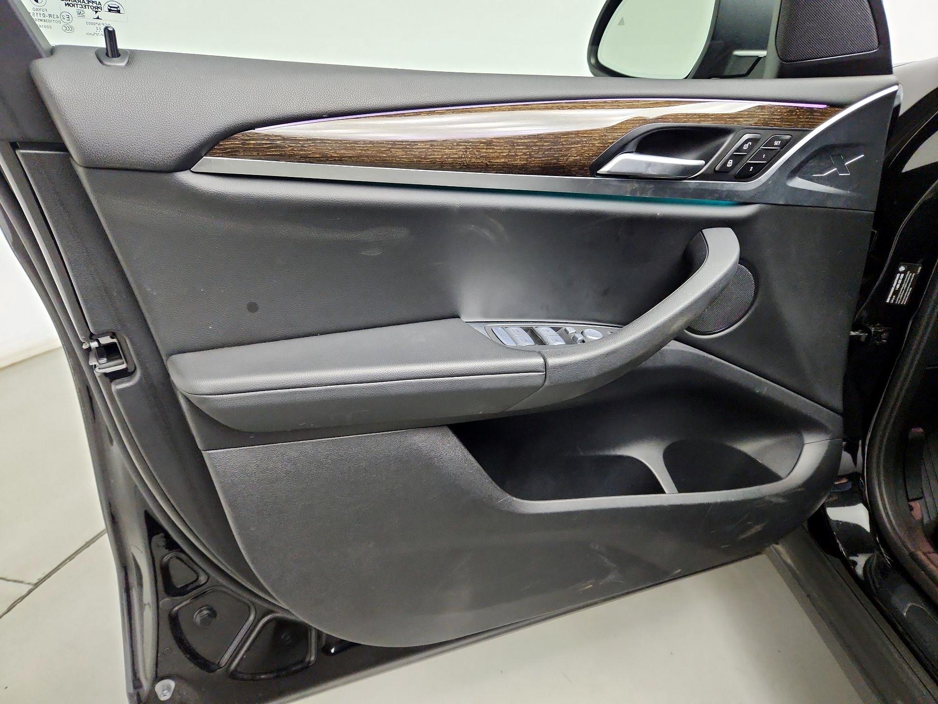 Thumbnail: 2022 BMW X3 - 12