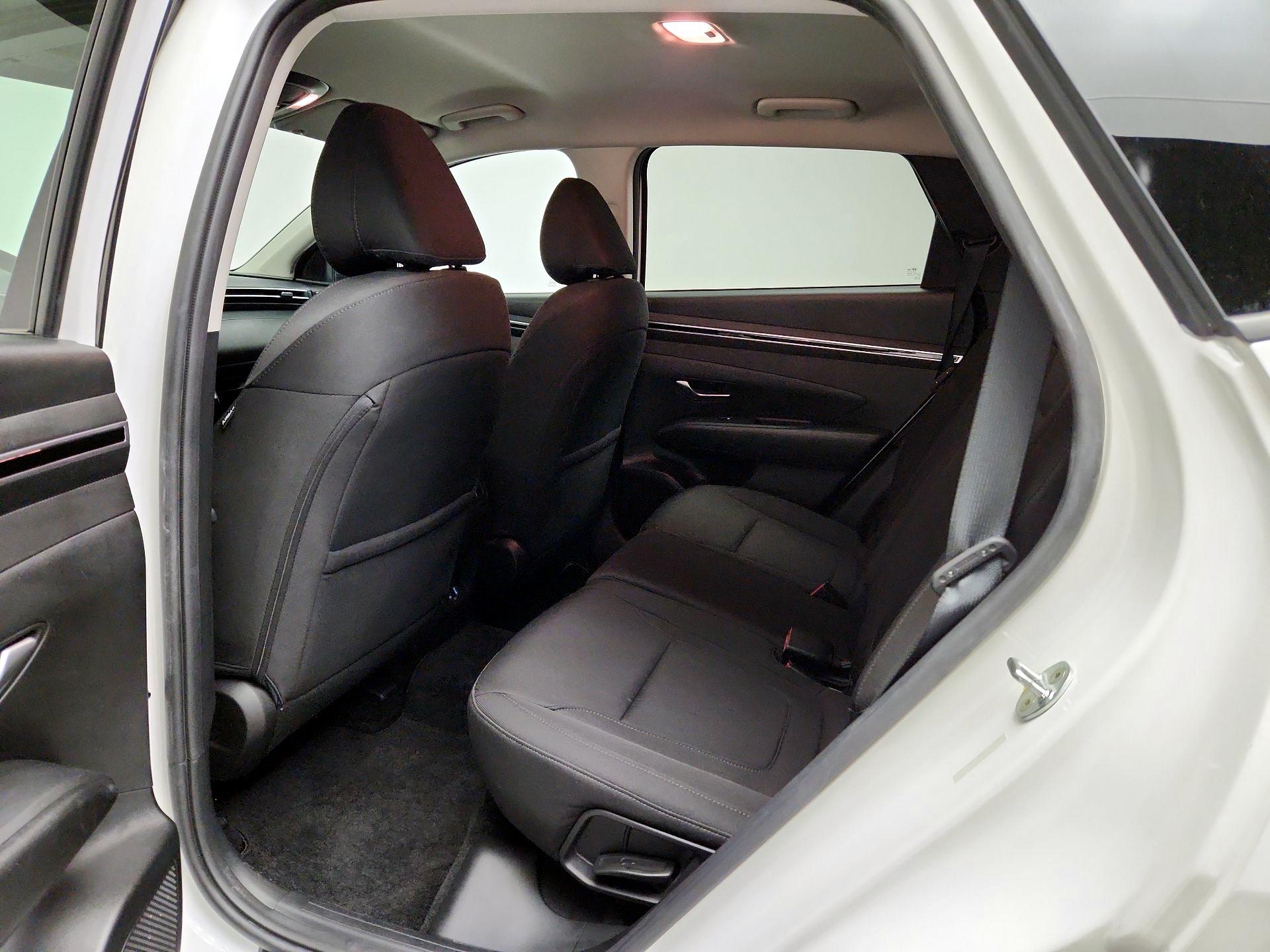 Thumbnail: 2023 Hyundai Tucson - 19