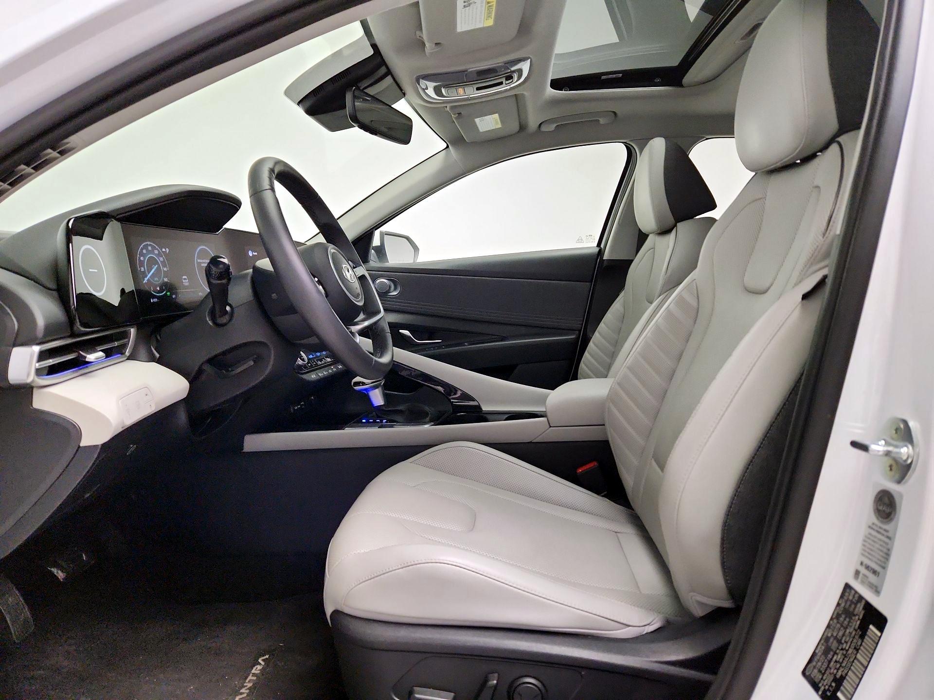 Thumbnail: 2021 Hyundai Elantra - 11