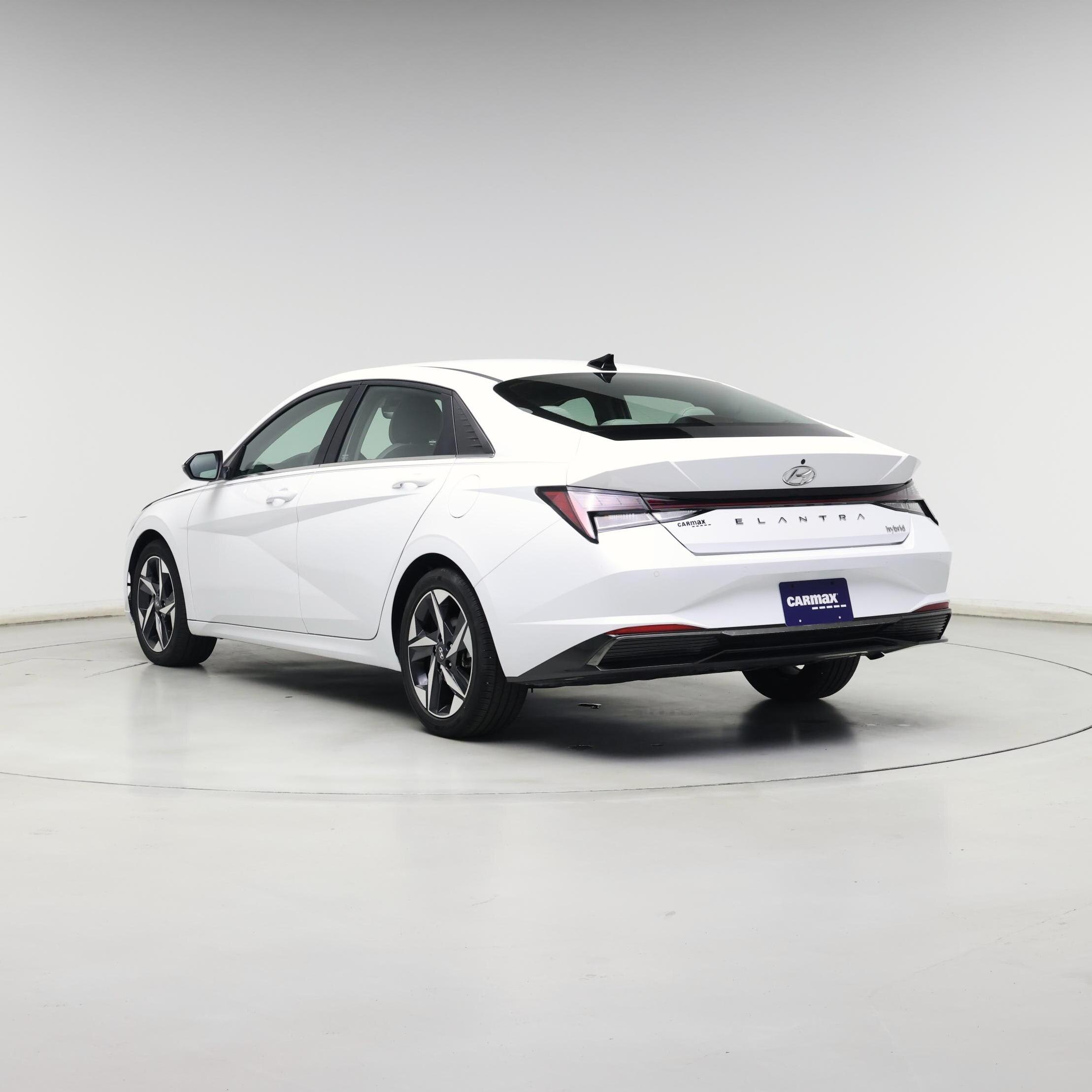 Thumbnail: 2021 Hyundai Elantra - 2
