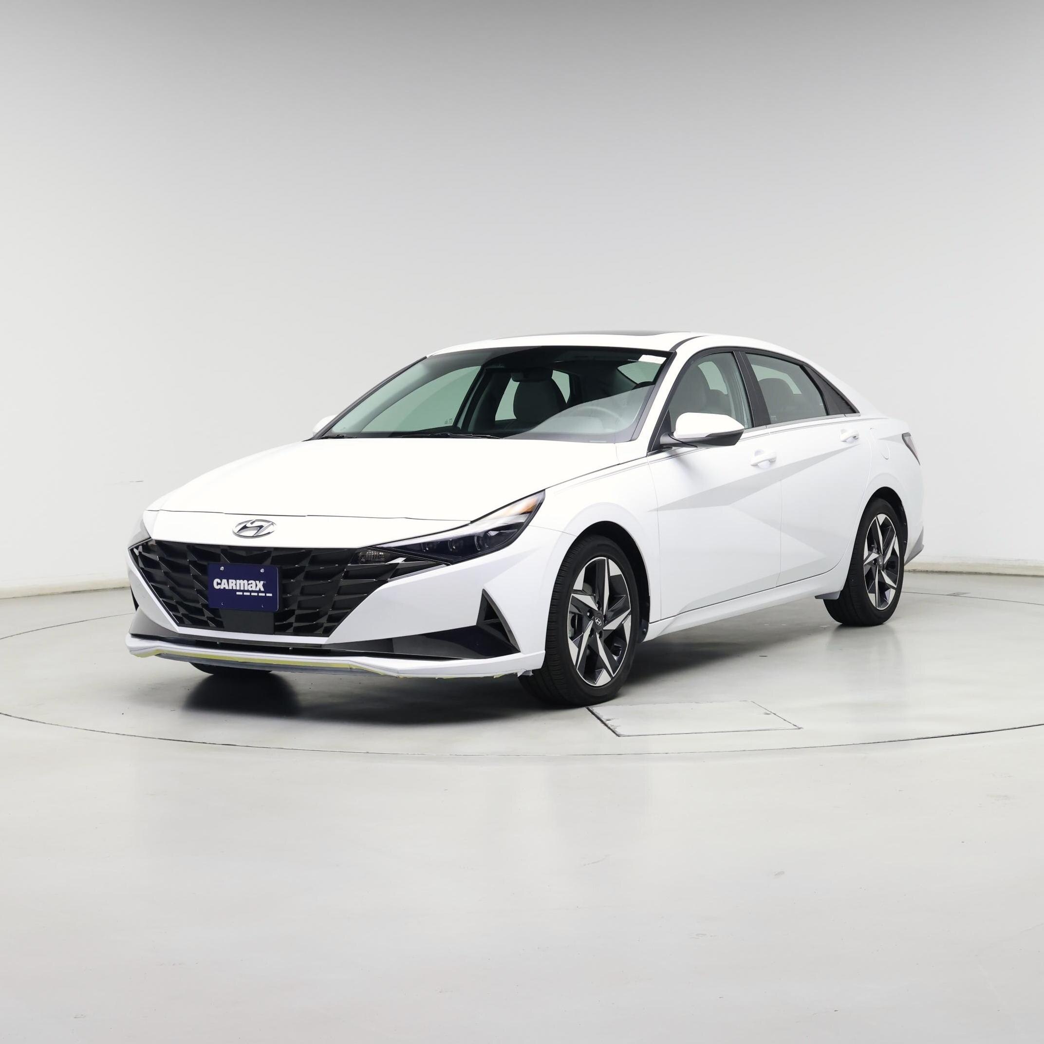 Thumbnail: 2021 Hyundai Elantra - 4