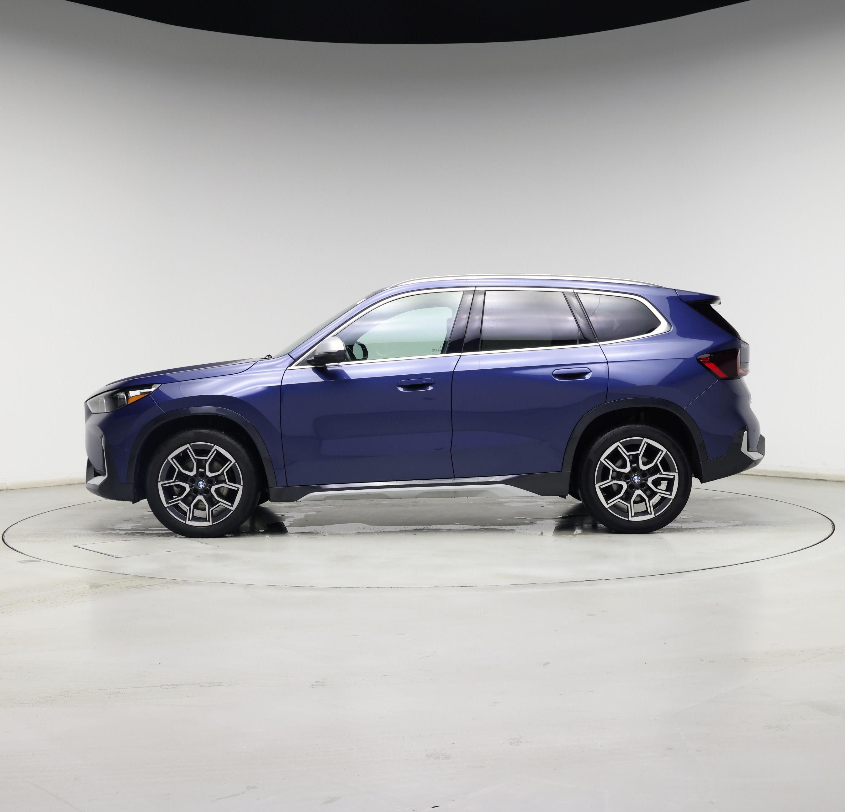 Thumbnail: 2024 BMW X1 - 3