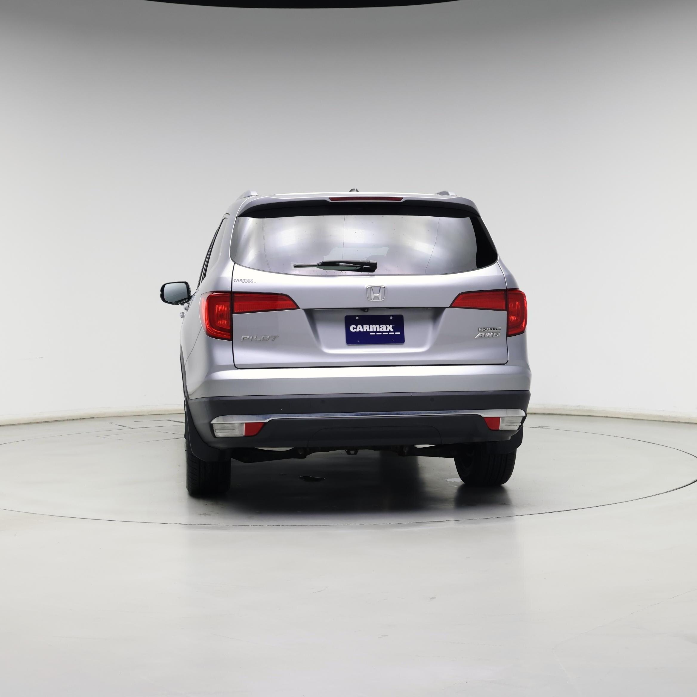Thumbnail: 2017 Honda Pilot - 6
