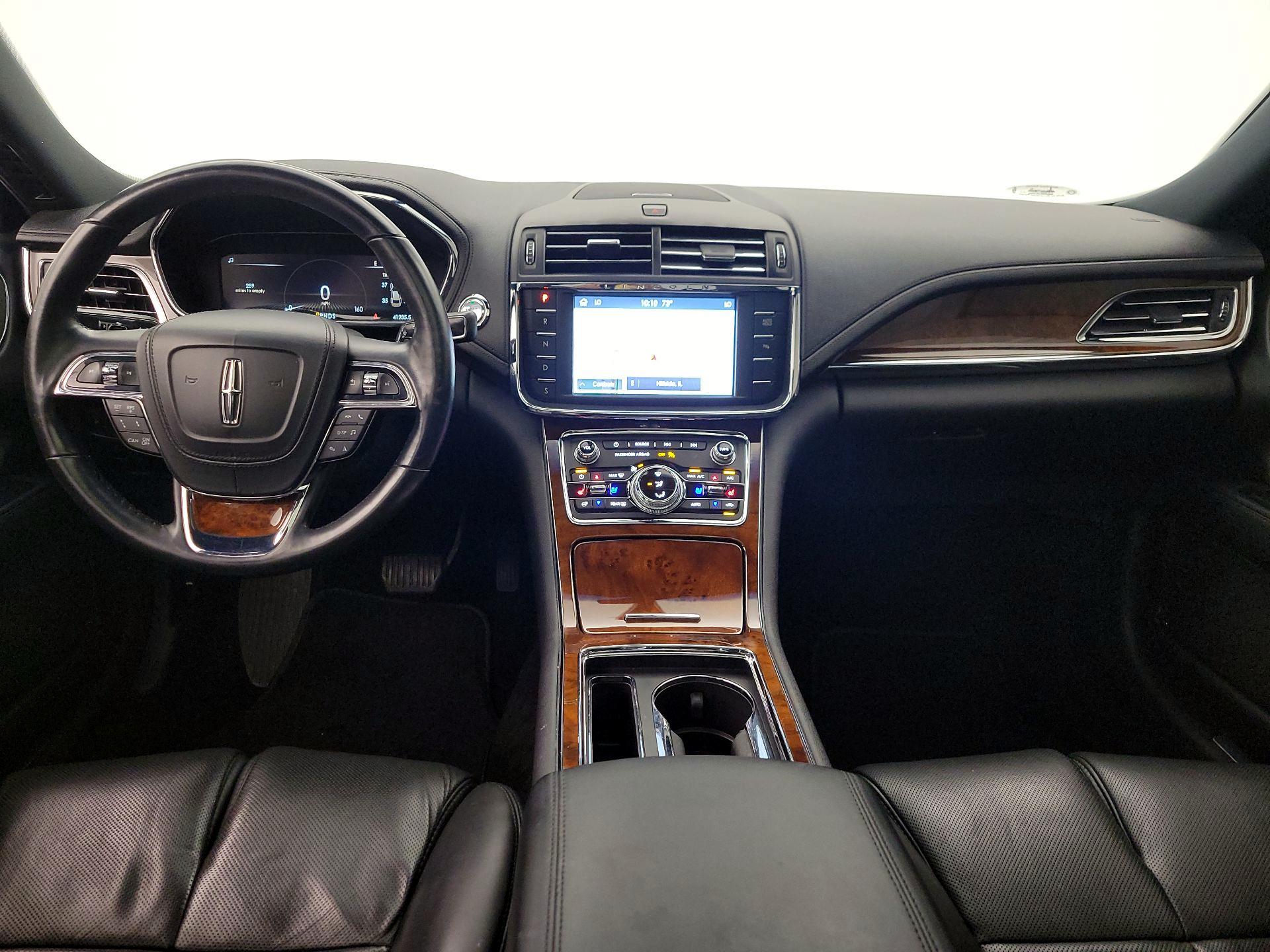 Thumbnail: 2019 Lincoln Continental - 9