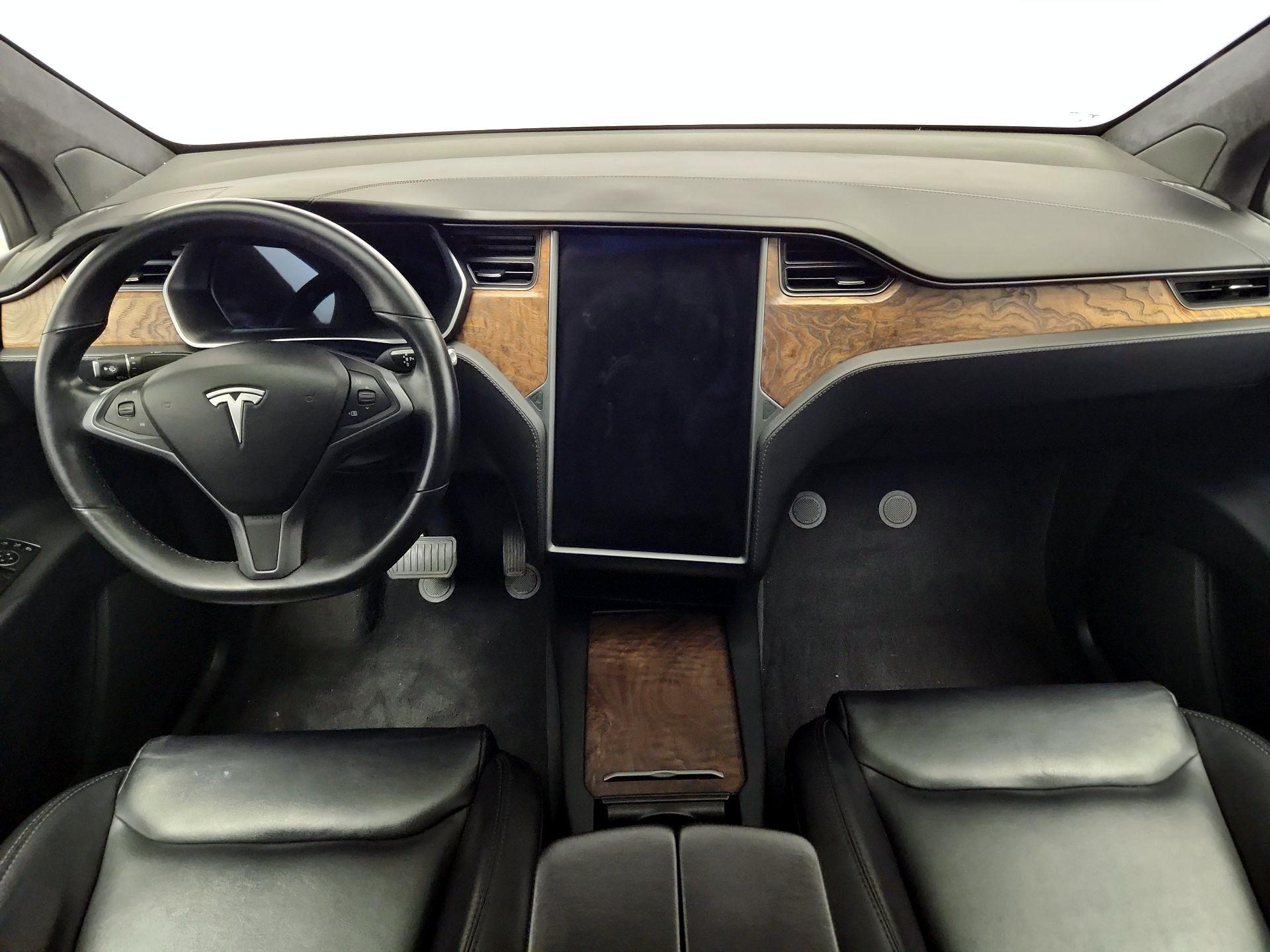 Thumbnail: 2020 Tesla Model X - 9