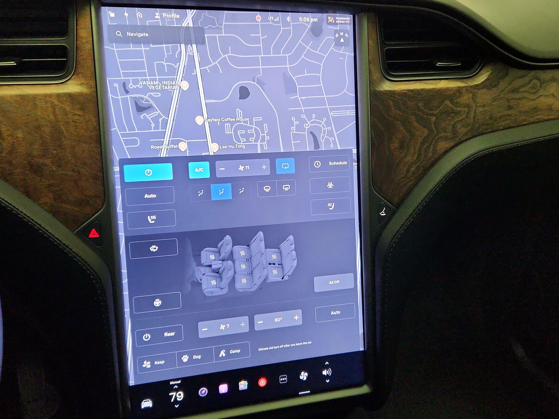 Thumbnail: 2020 Tesla Model X - 16