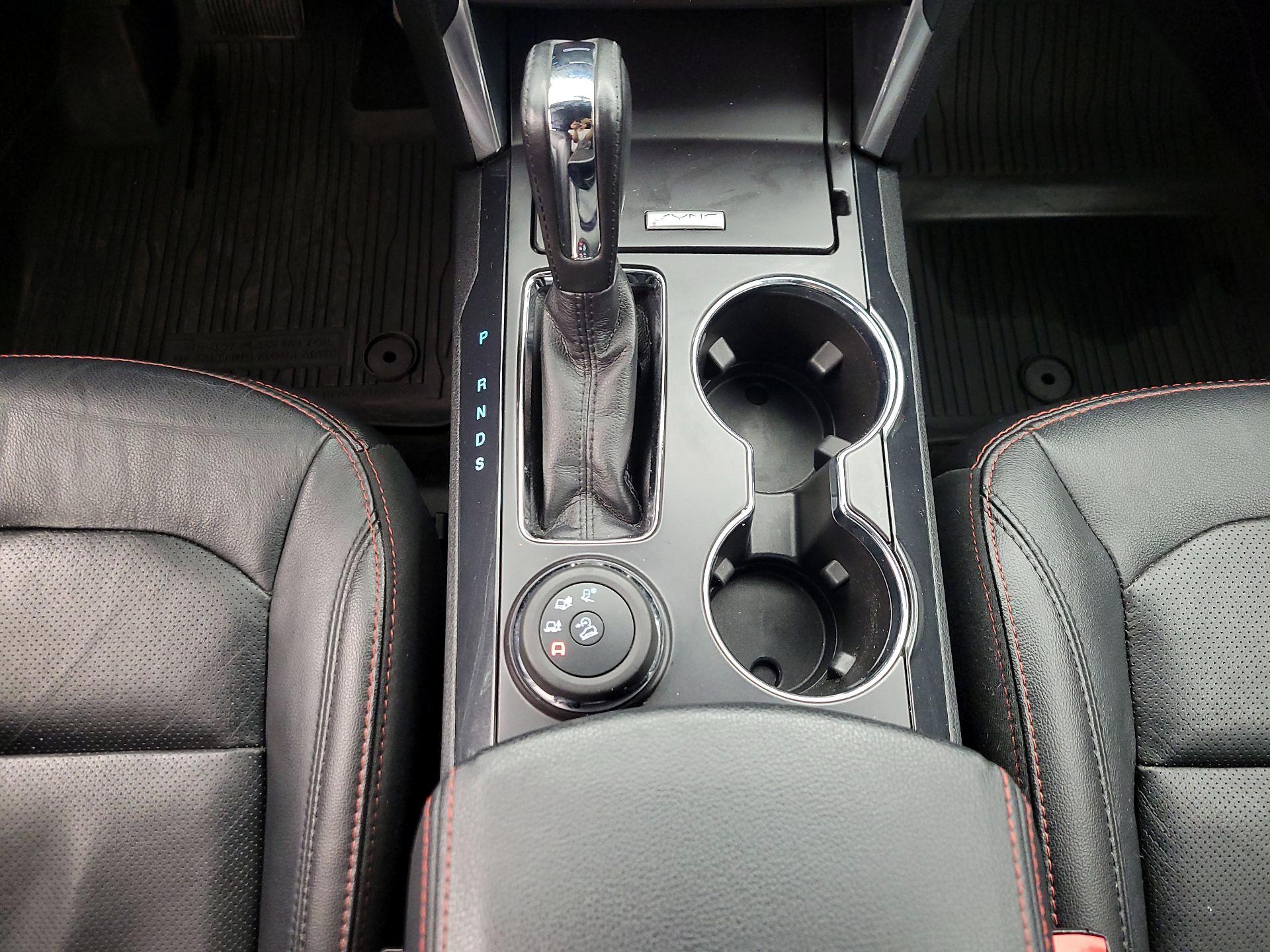 Thumbnail: 2017 Ford Explorer - 18