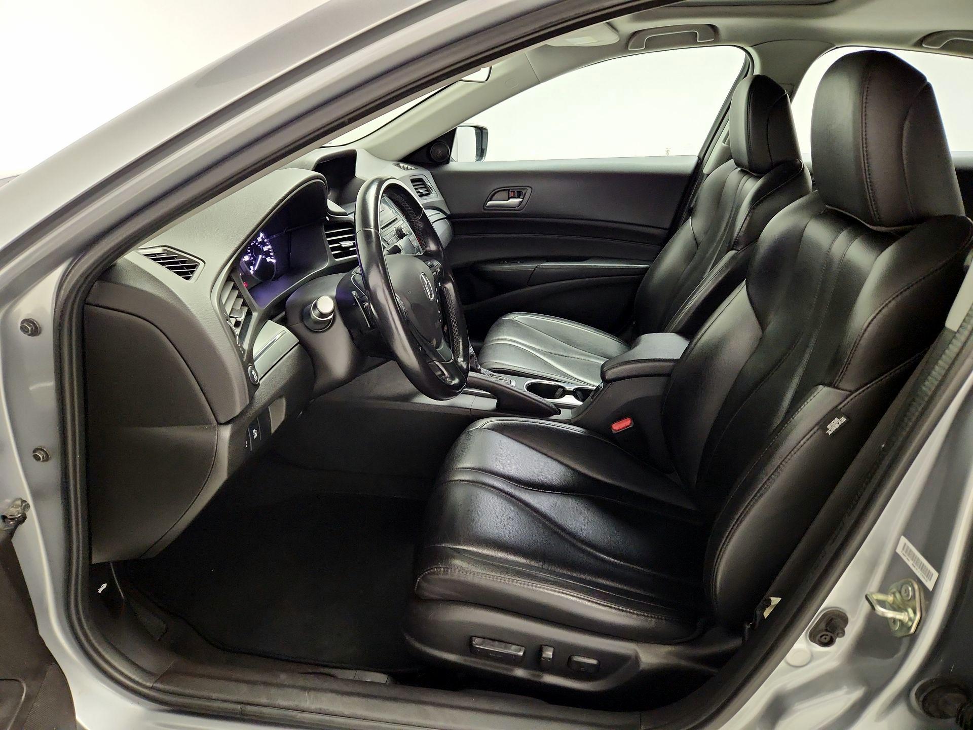 Thumbnail: 2020 Acura ILX - 11