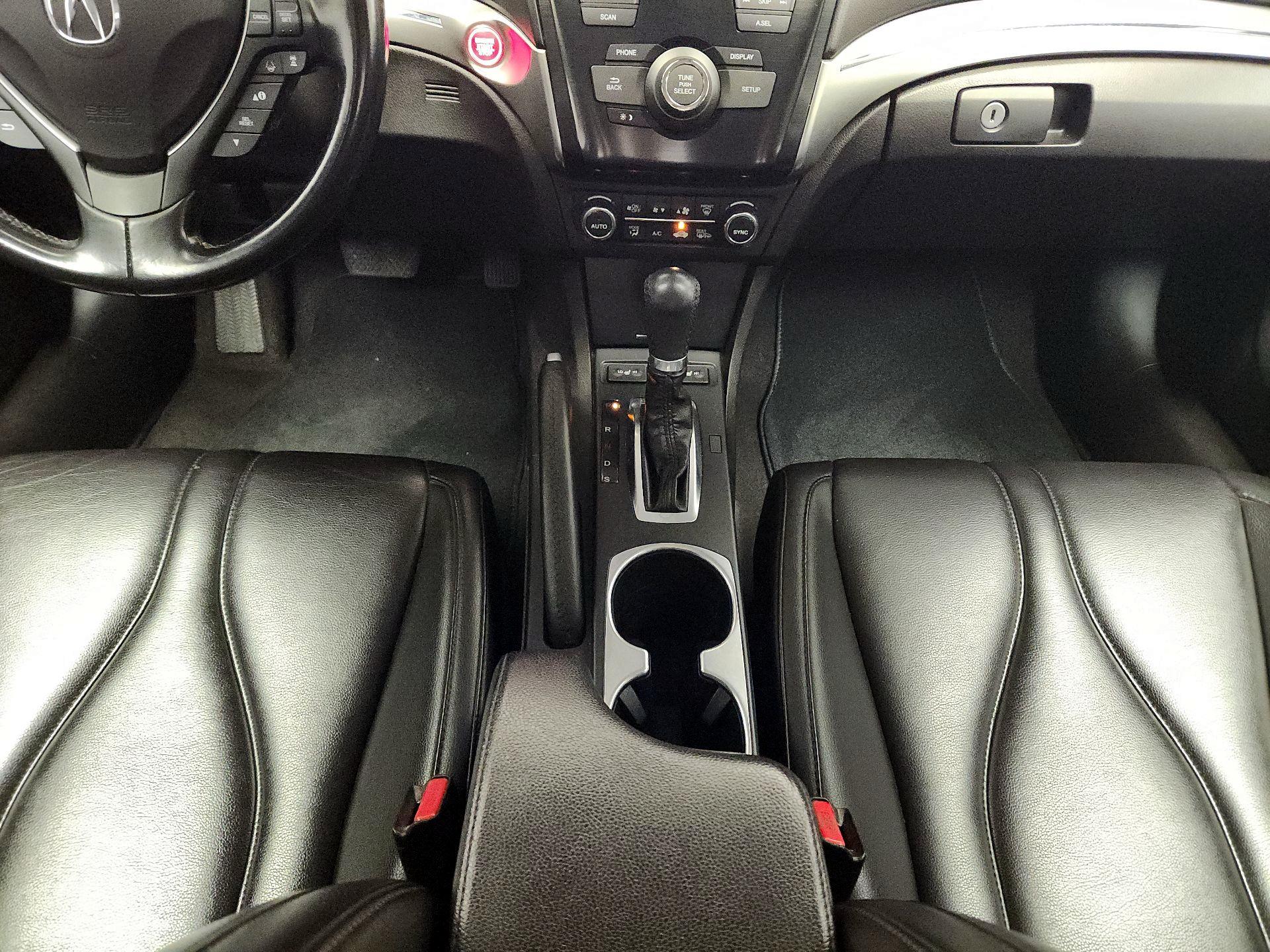 Thumbnail: 2020 Acura ILX - 17