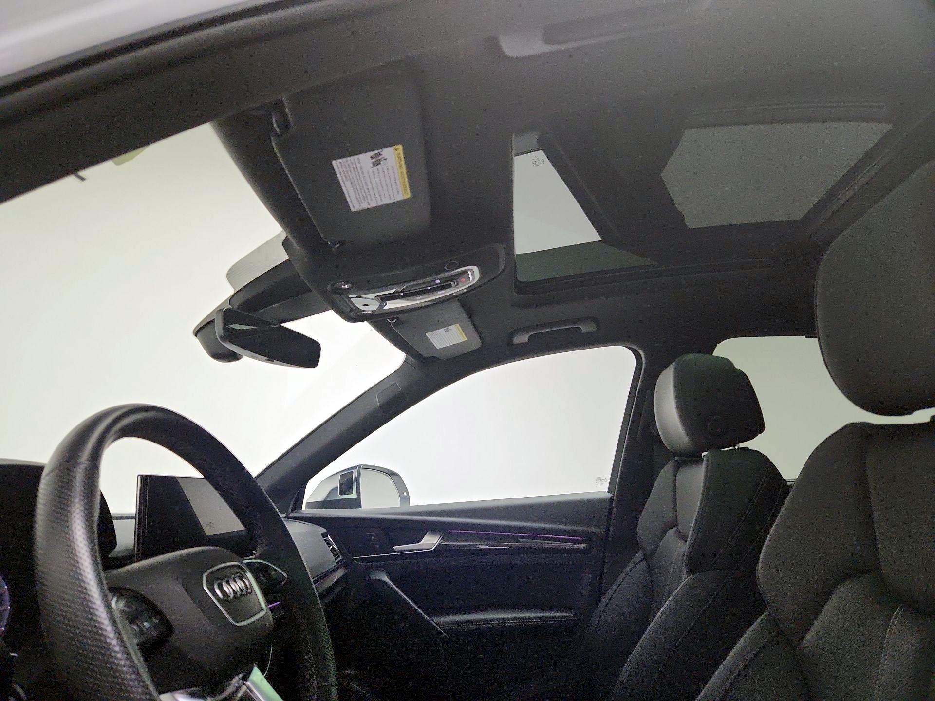 Thumbnail: 2021 Audi SQ5 - 20