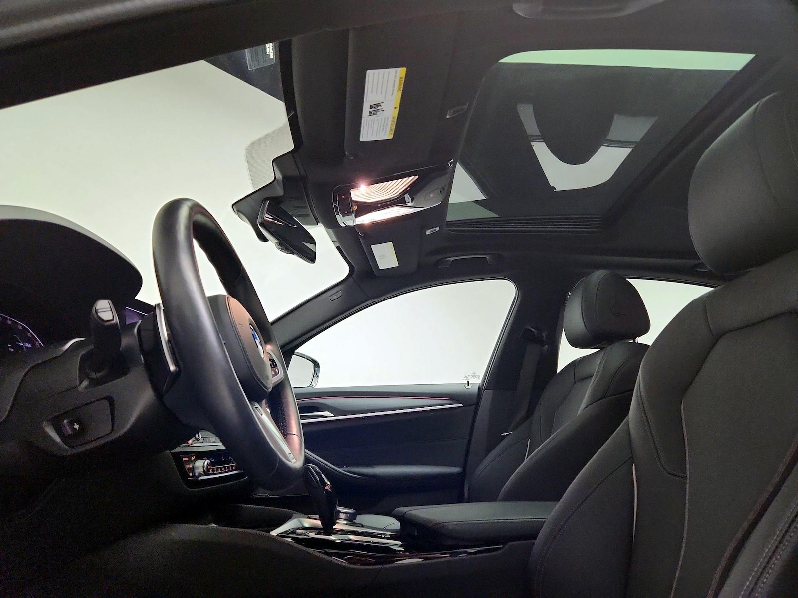 2021 BMW 5 Series 540i - Photo 20
