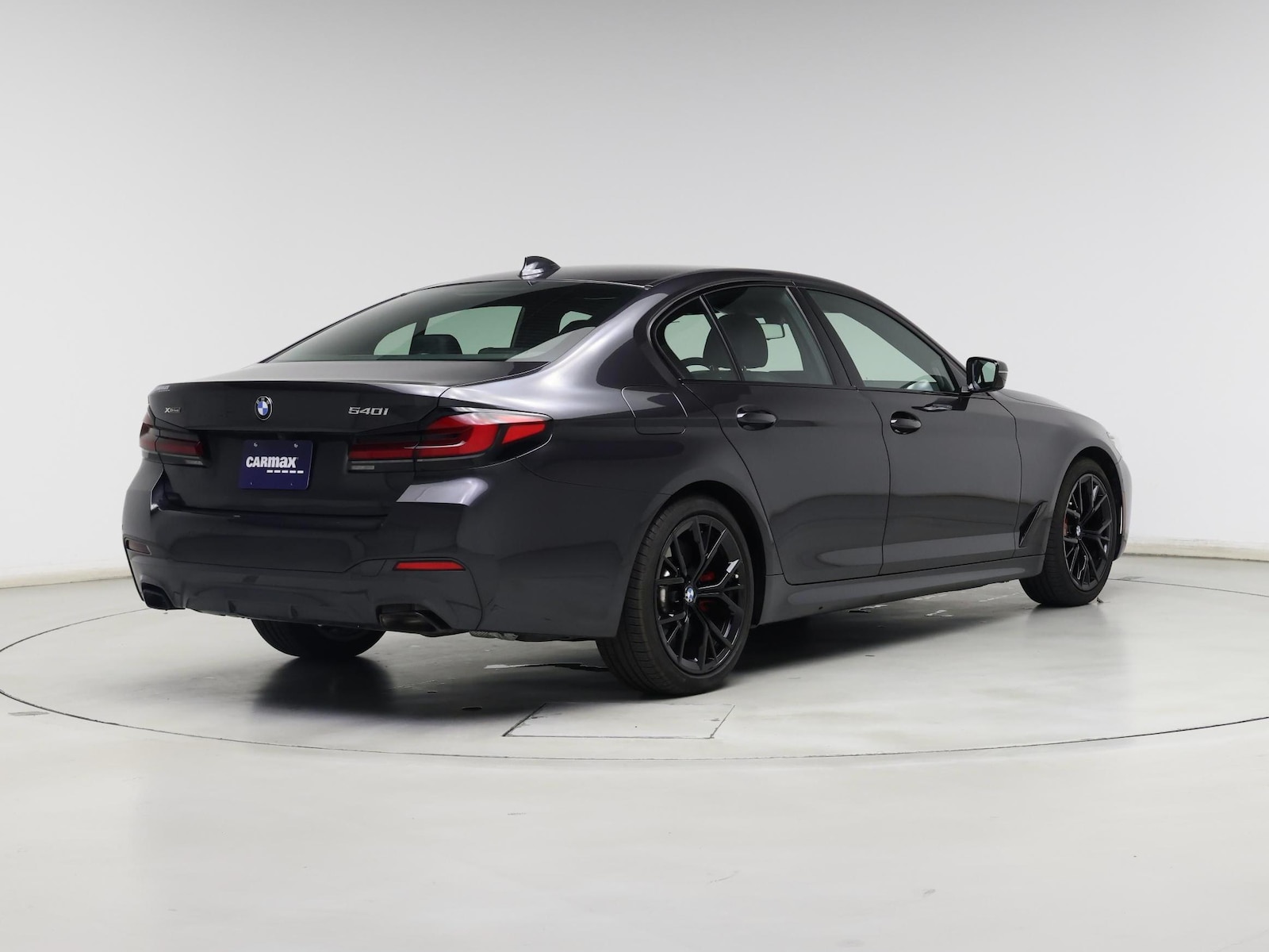 2021 BMW 5 Series 540i - Photo 9