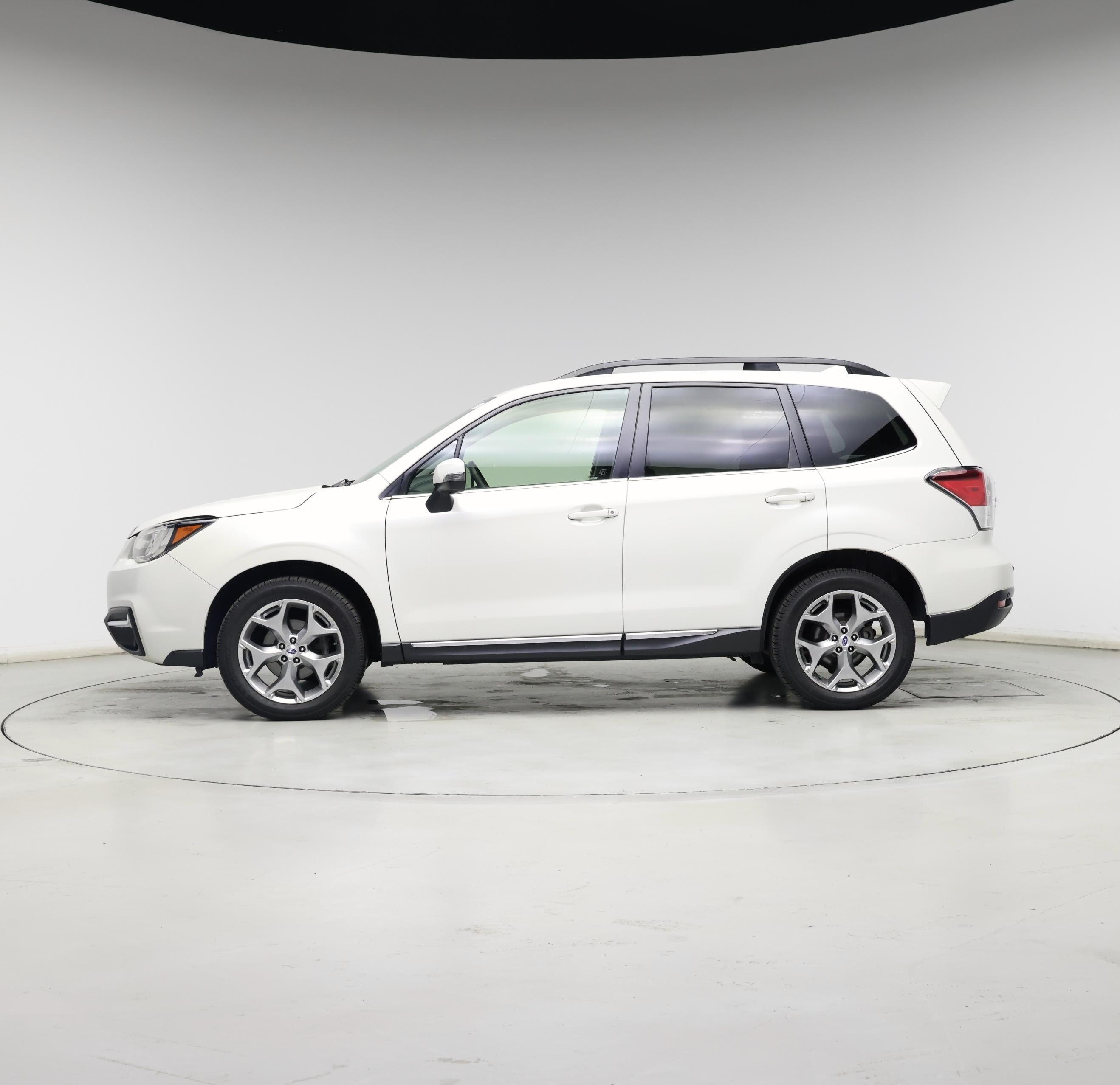 Thumbnail: 2017 Subaru Forester - 3