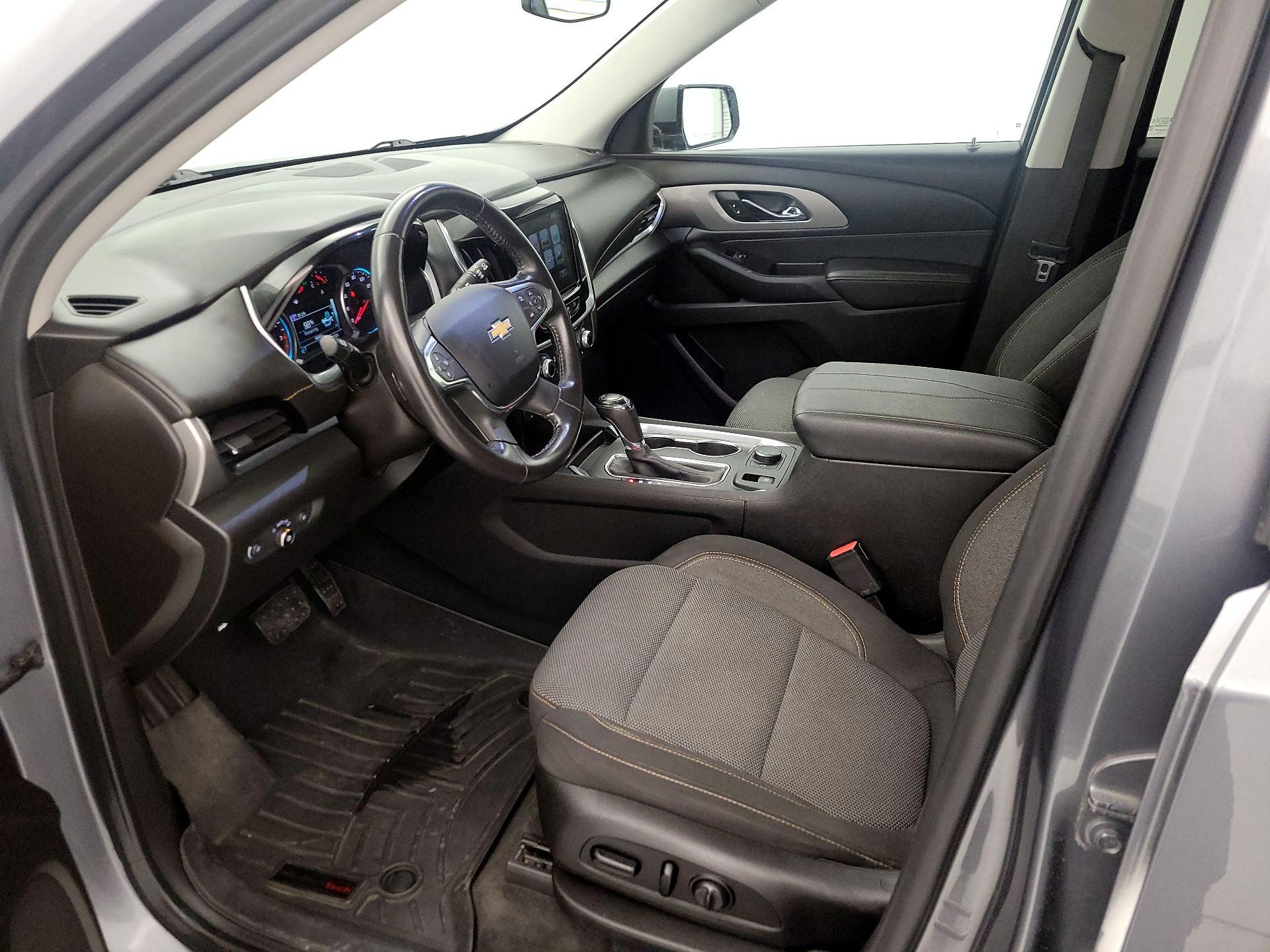 Thumbnail: 2019 Chevrolet Traverse - 11