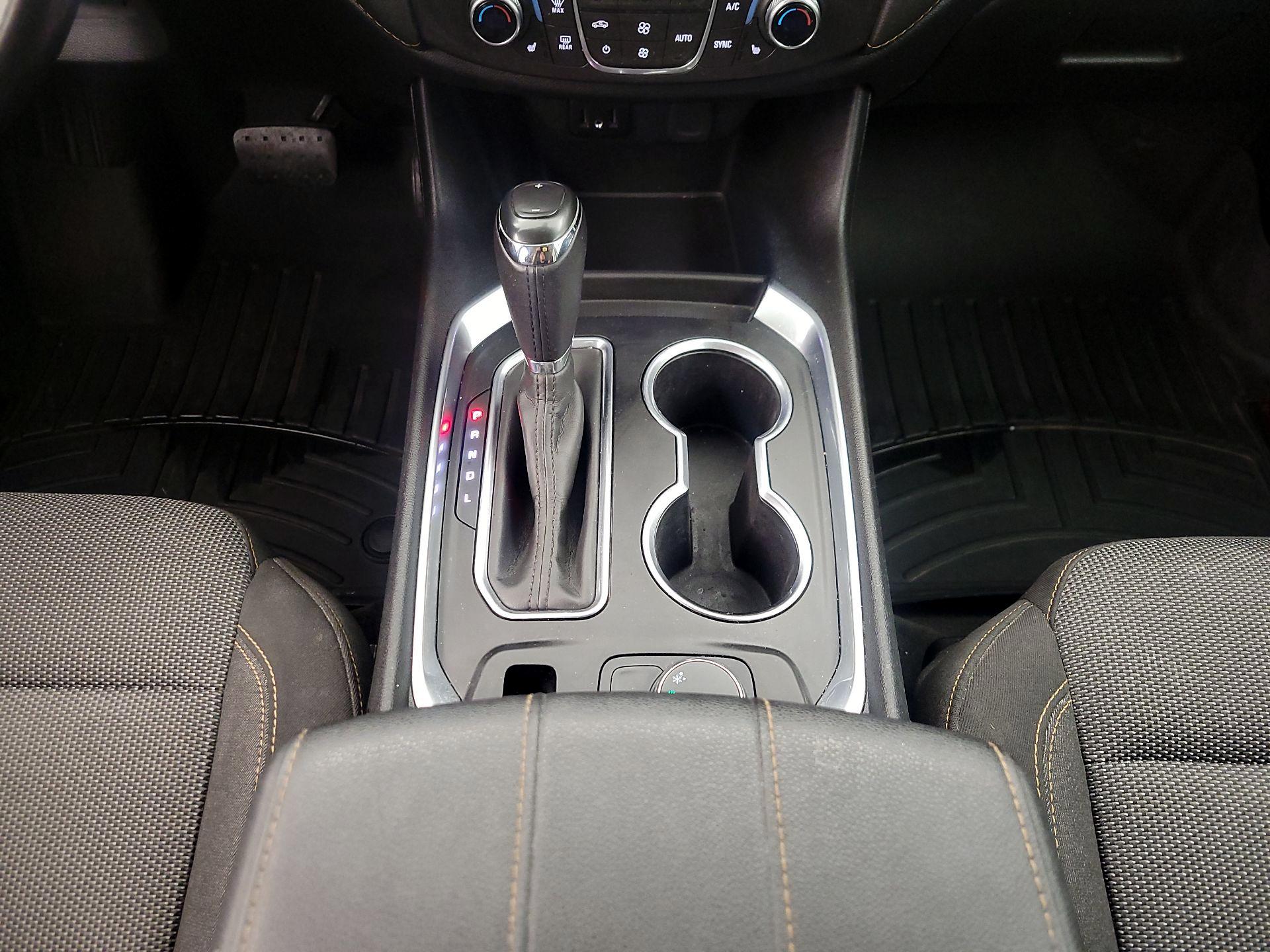 Thumbnail: 2019 Chevrolet Traverse - 17