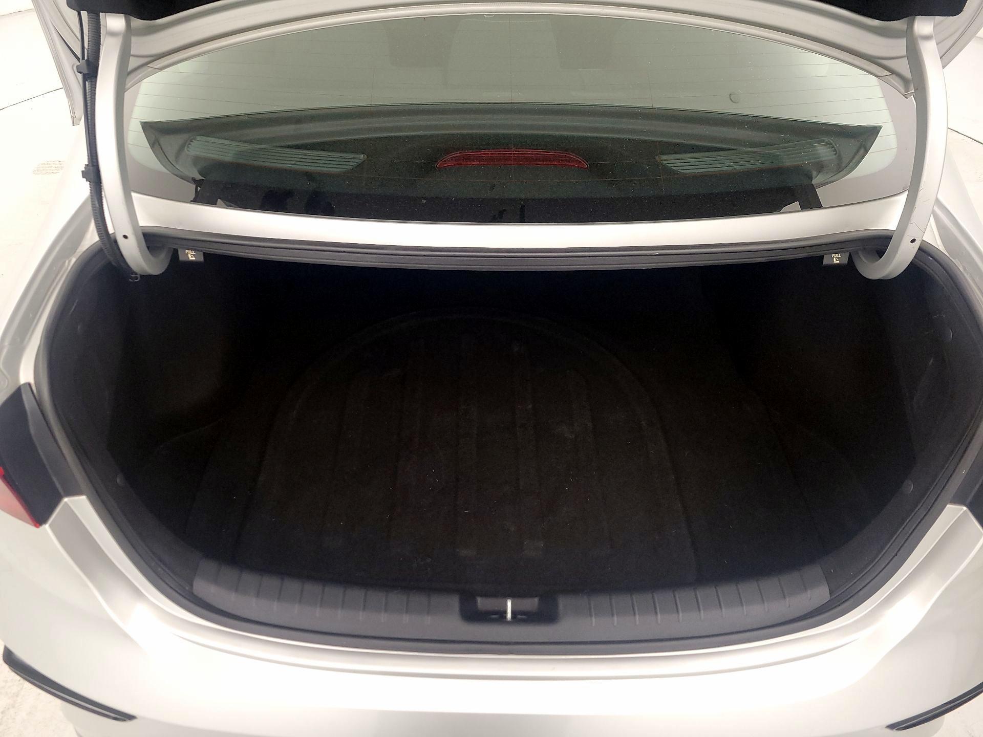 Thumbnail: 2019 Kia Forte - 20