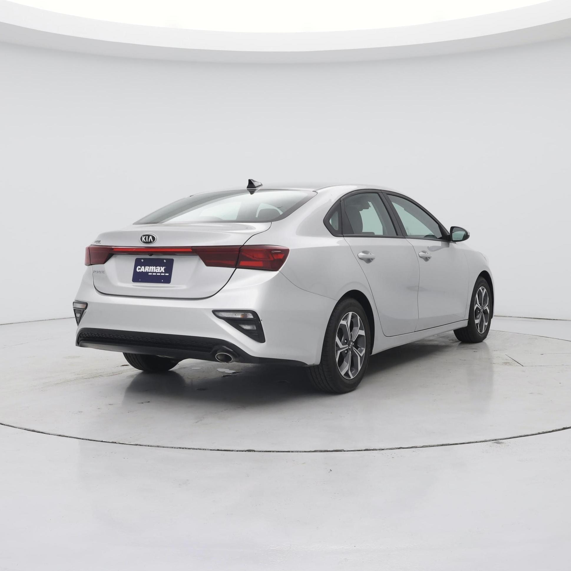 Thumbnail: 2019 Kia Forte - 8