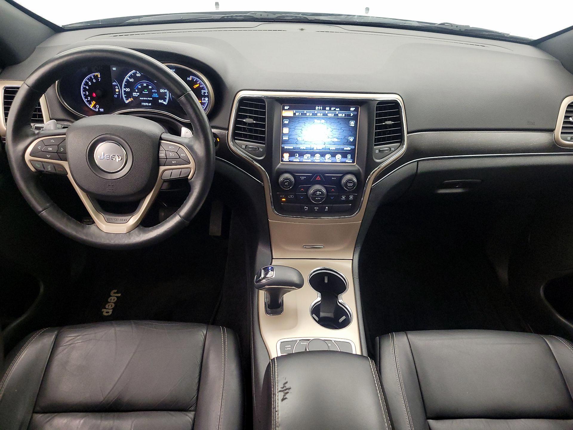 Thumbnail: 2015 Jeep Grand Cherokee - 9