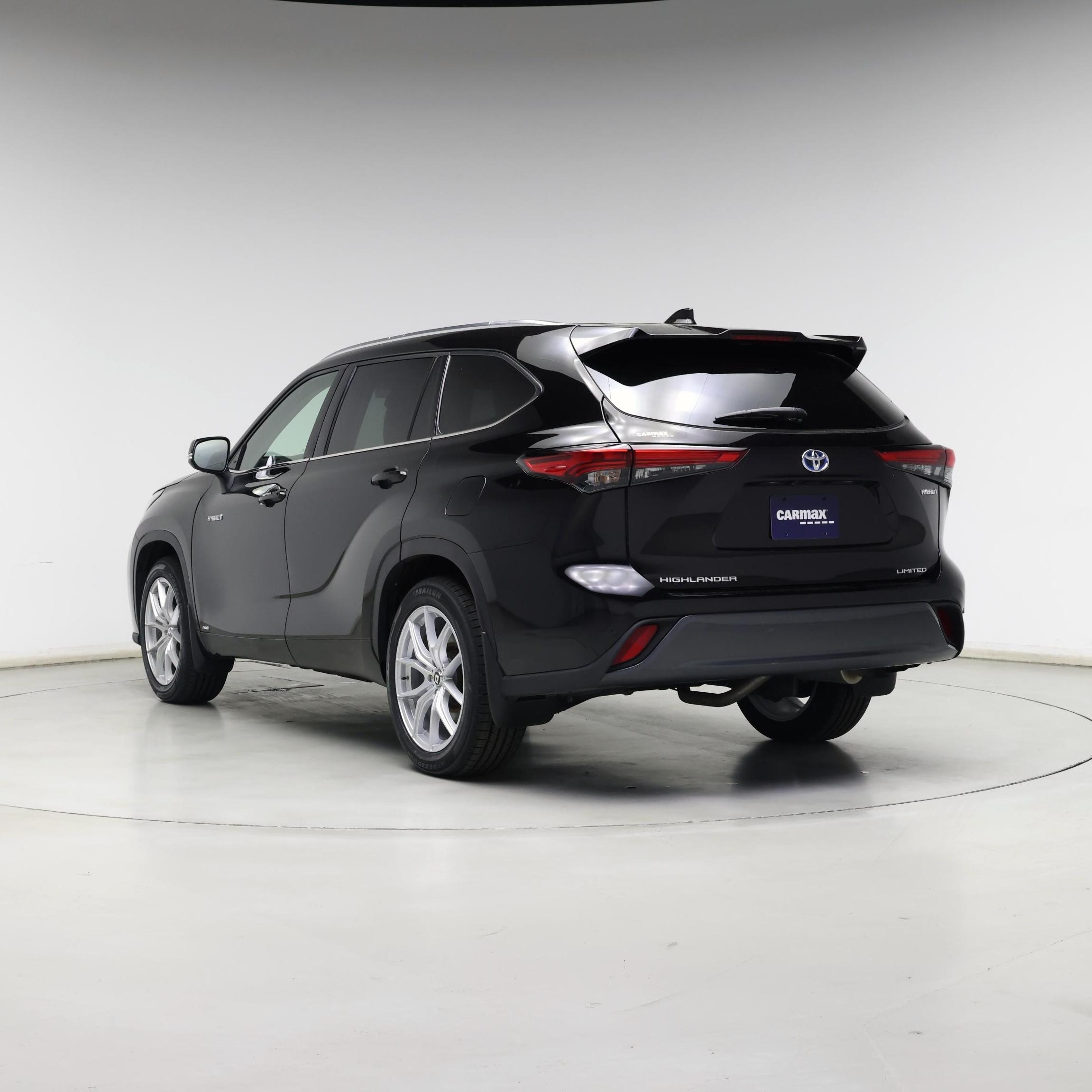 Thumbnail: 2021 Toyota Highlander - 2