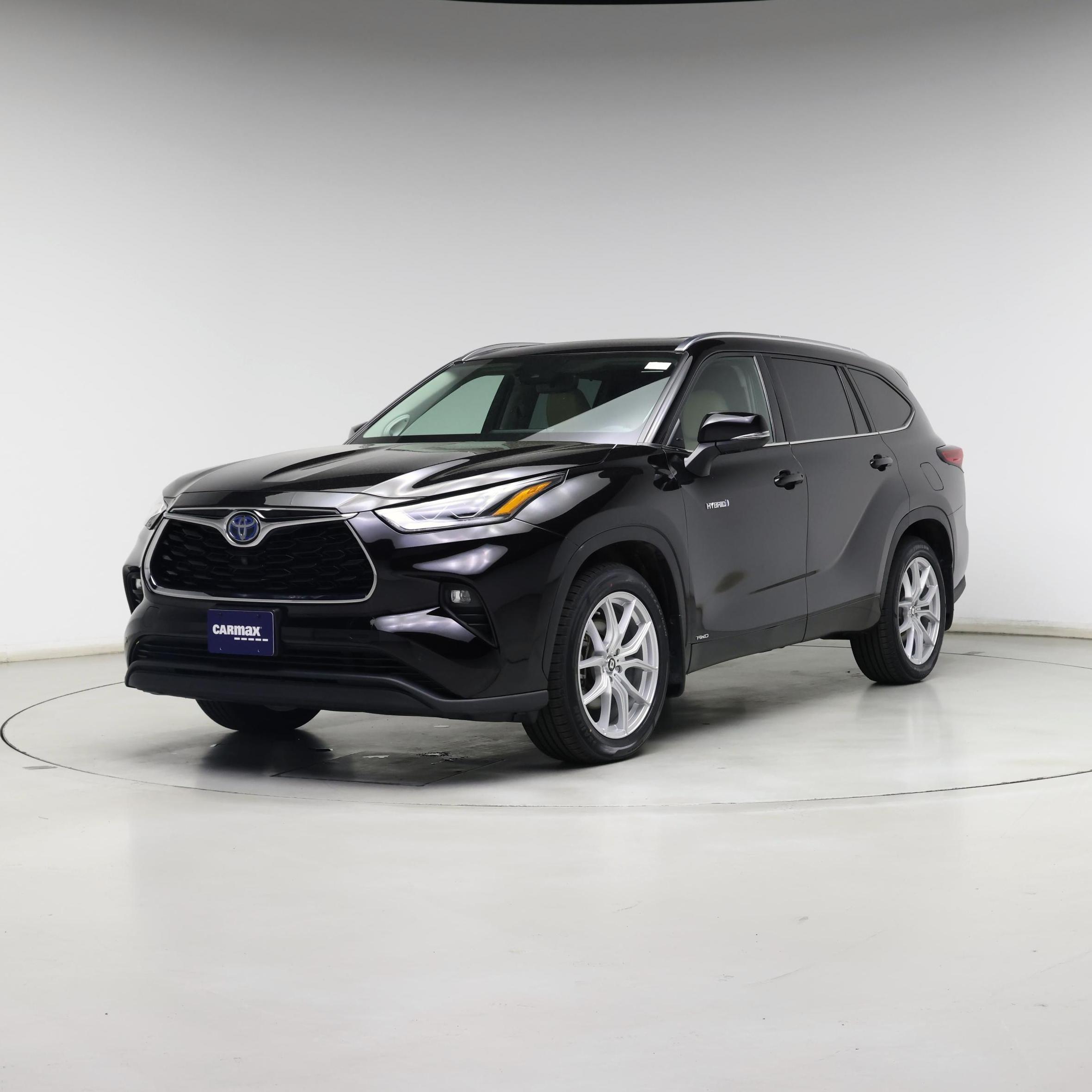 Thumbnail: 2021 Toyota Highlander - 4