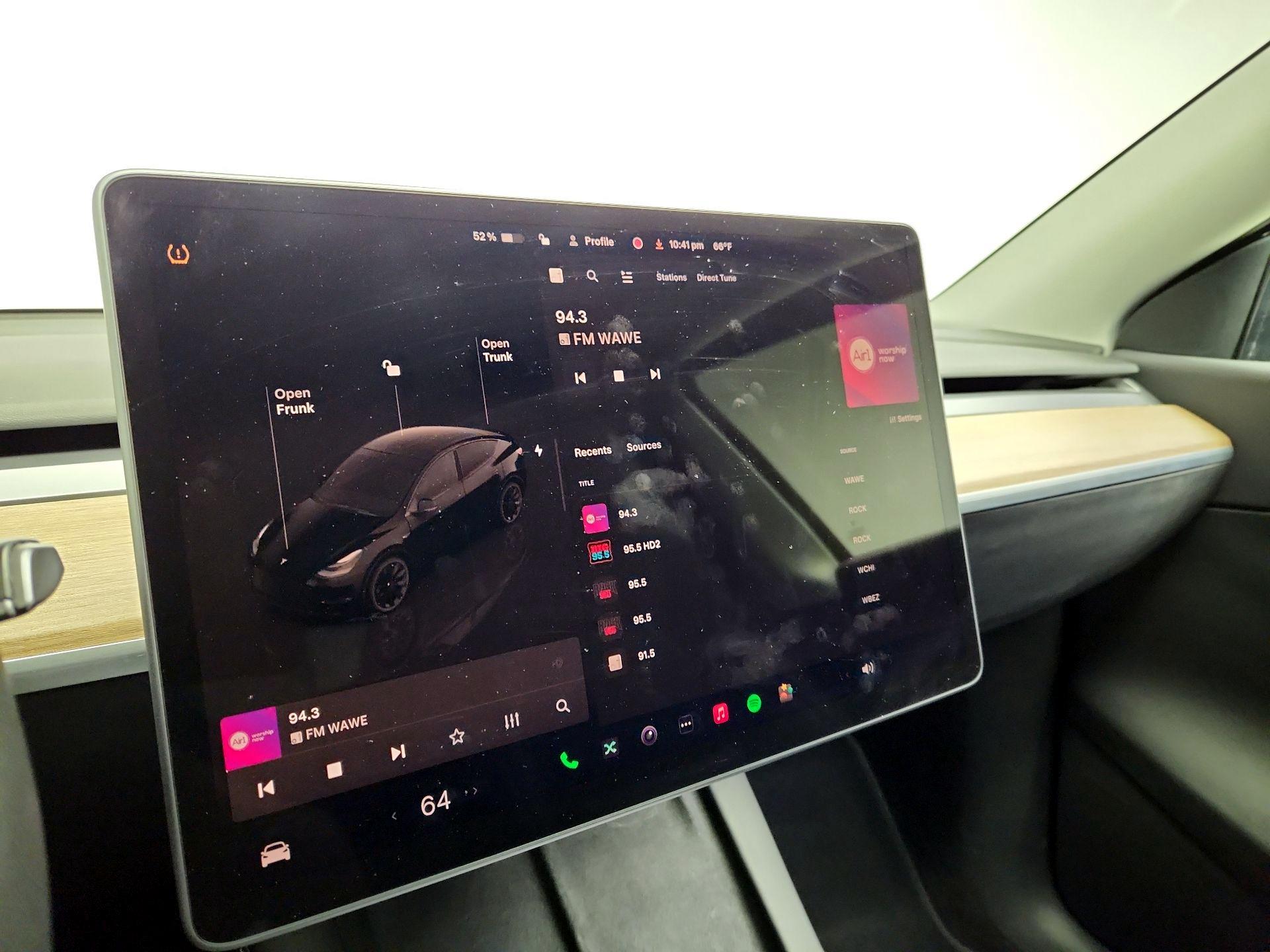 Thumbnail: 2022 Tesla Model Y - 15