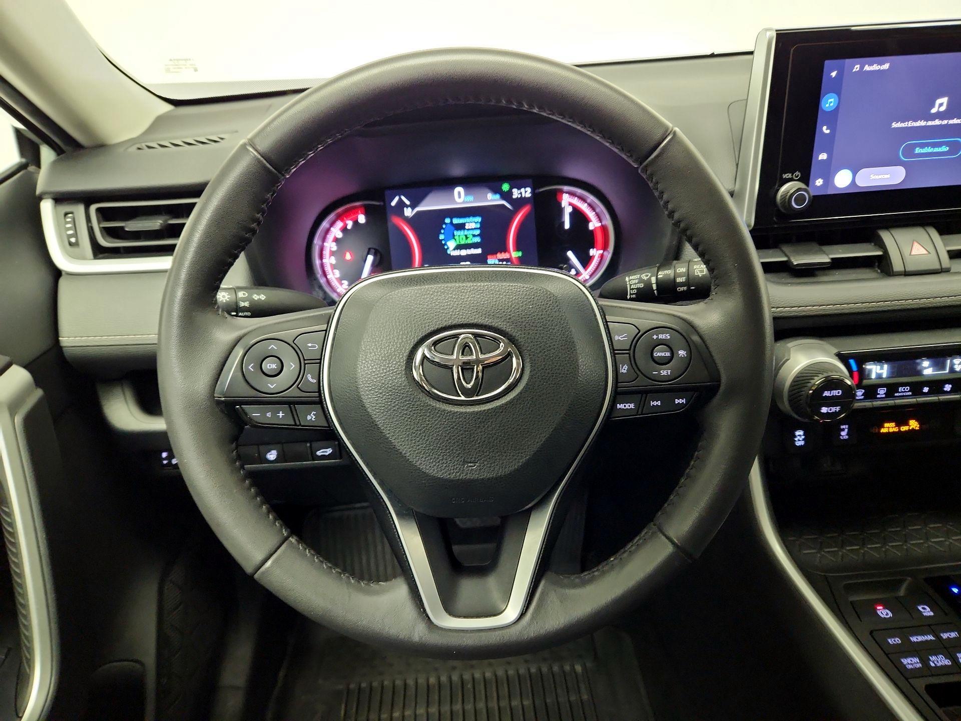 Thumbnail: 2023 Toyota RAV4 - 10