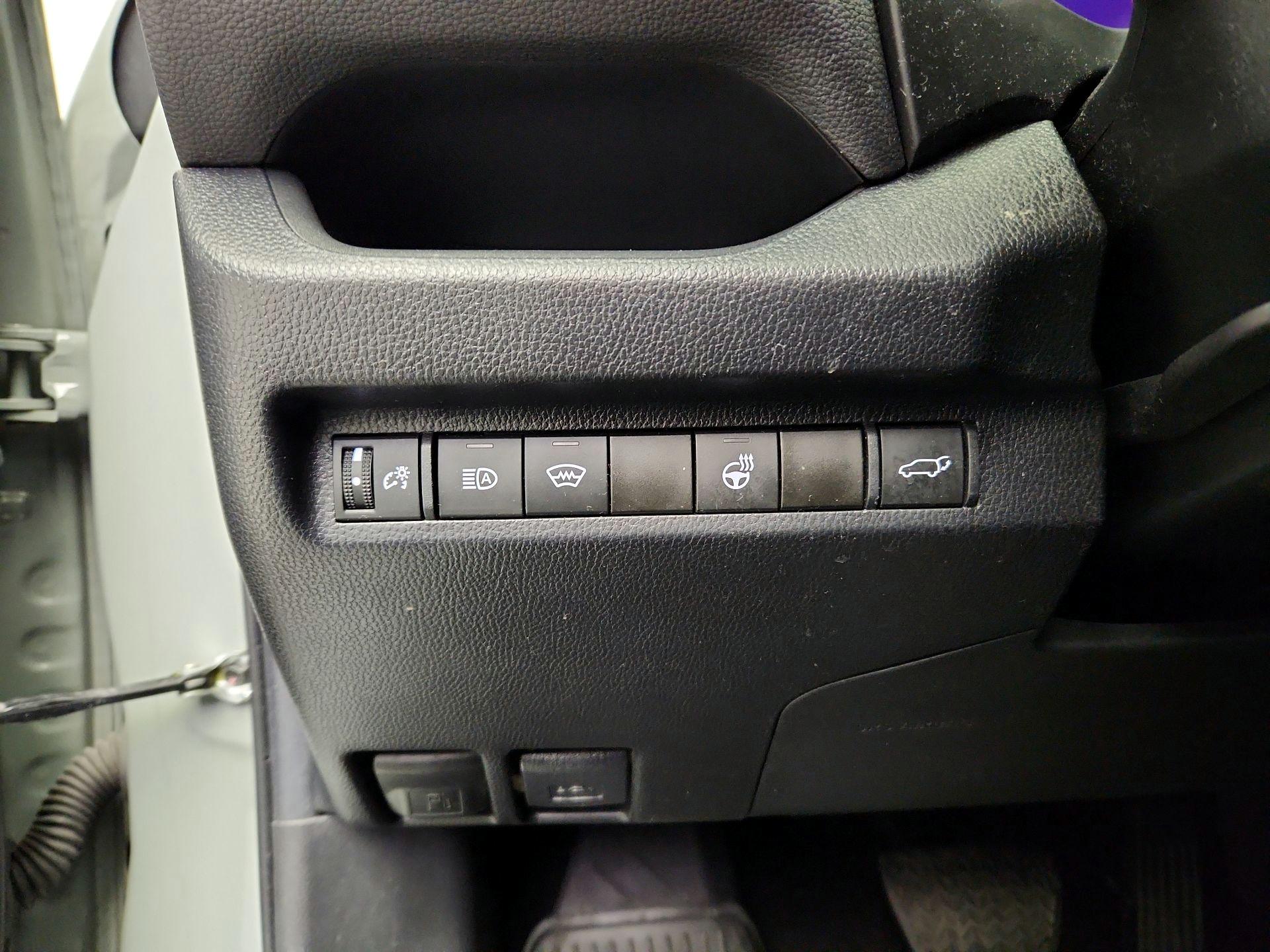 Thumbnail: 2023 Toyota RAV4 - 13