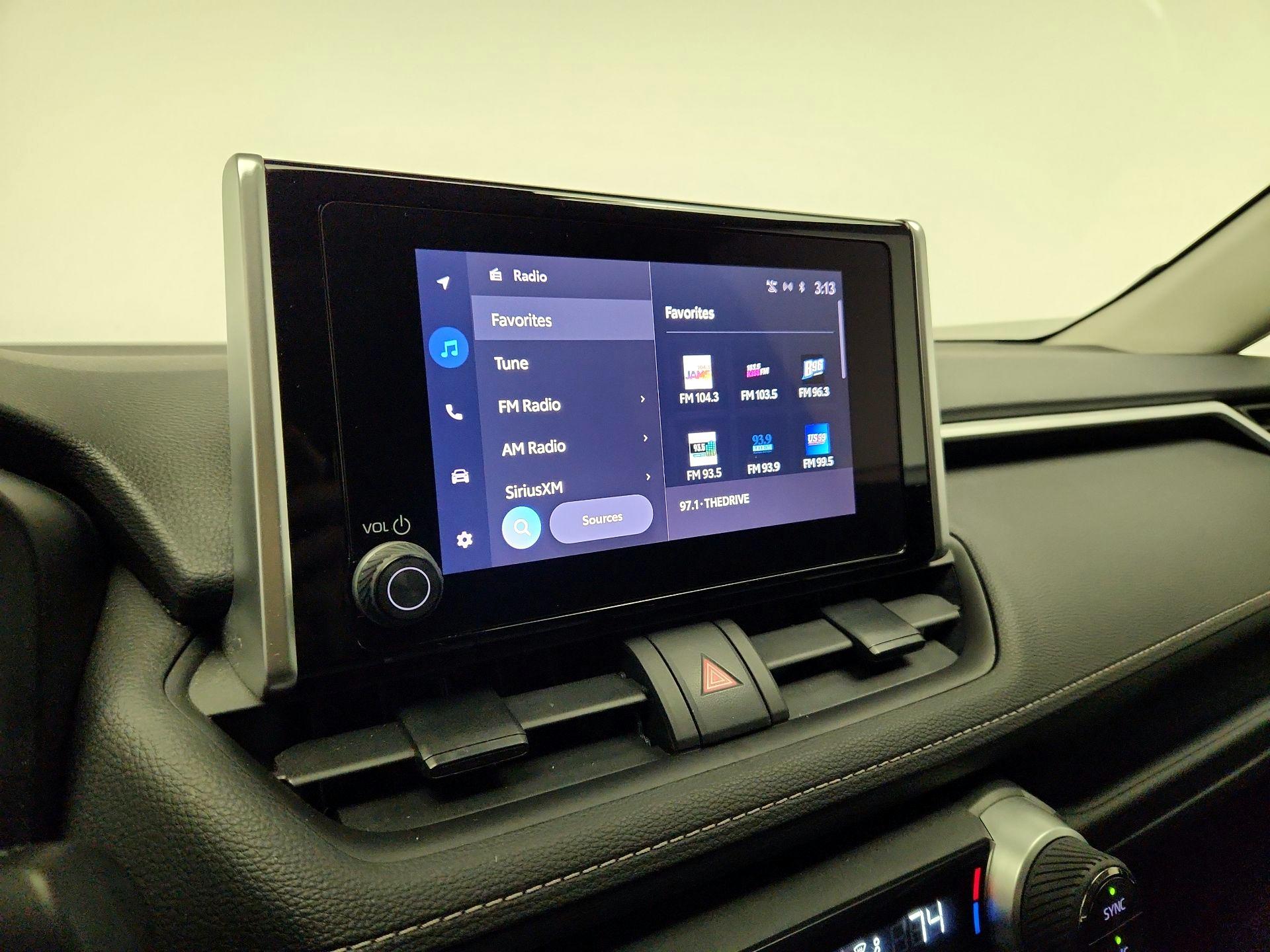 Thumbnail: 2023 Toyota RAV4 - 15