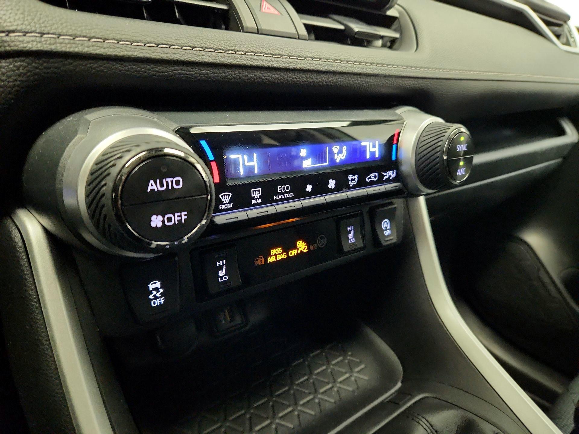 Thumbnail: 2023 Toyota RAV4 - 16