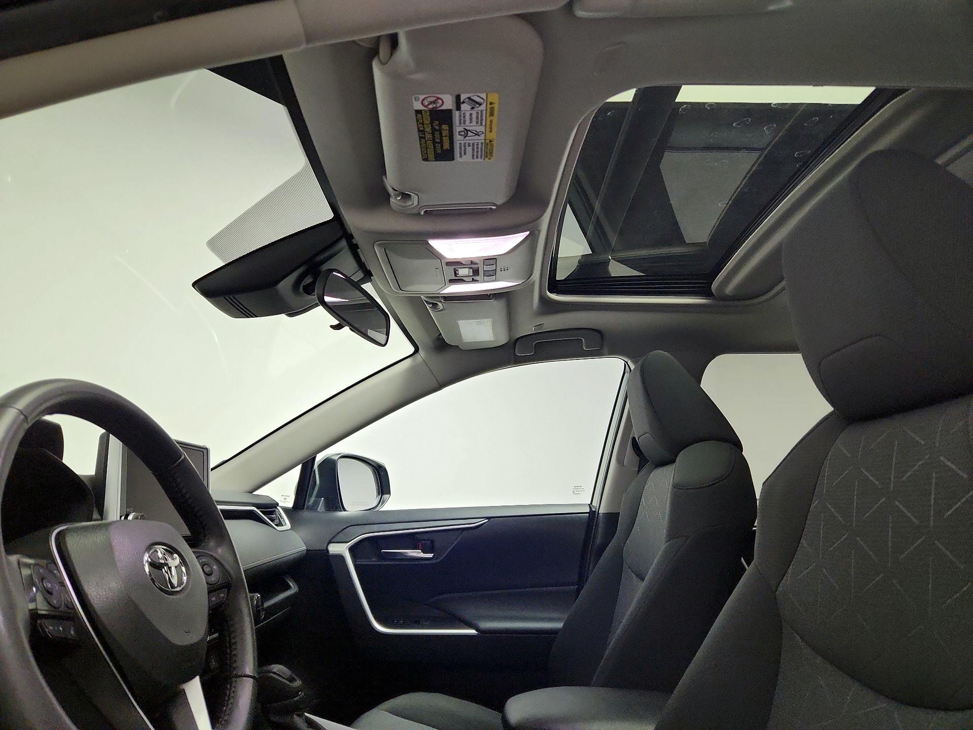 Thumbnail: 2023 Toyota RAV4 - 19