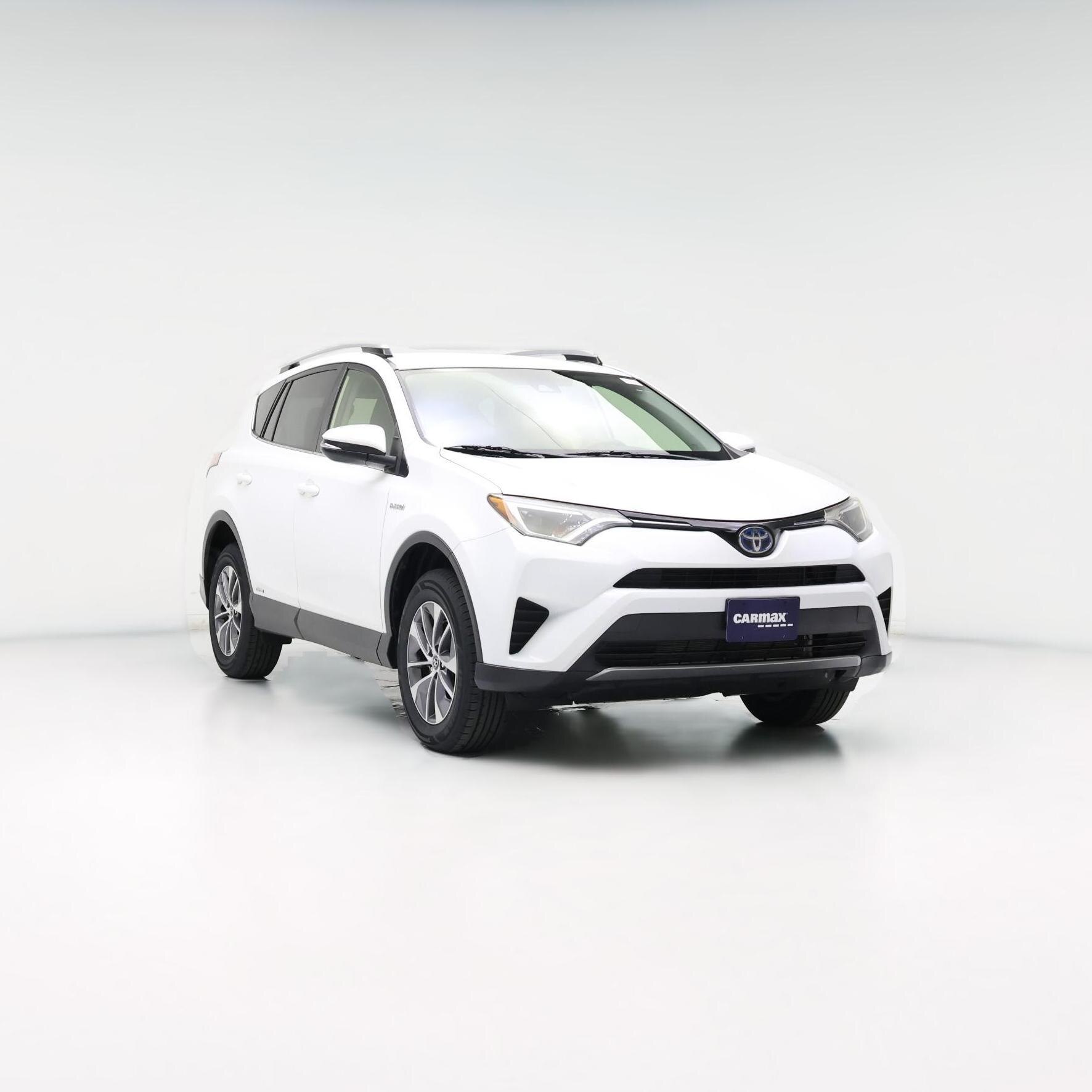 Thumbnail: 2018 Toyota RAV4 - 1