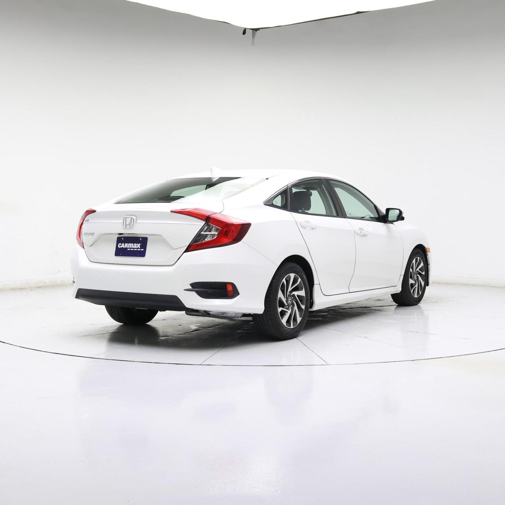 Thumbnail: 2017 Honda Civic - 8