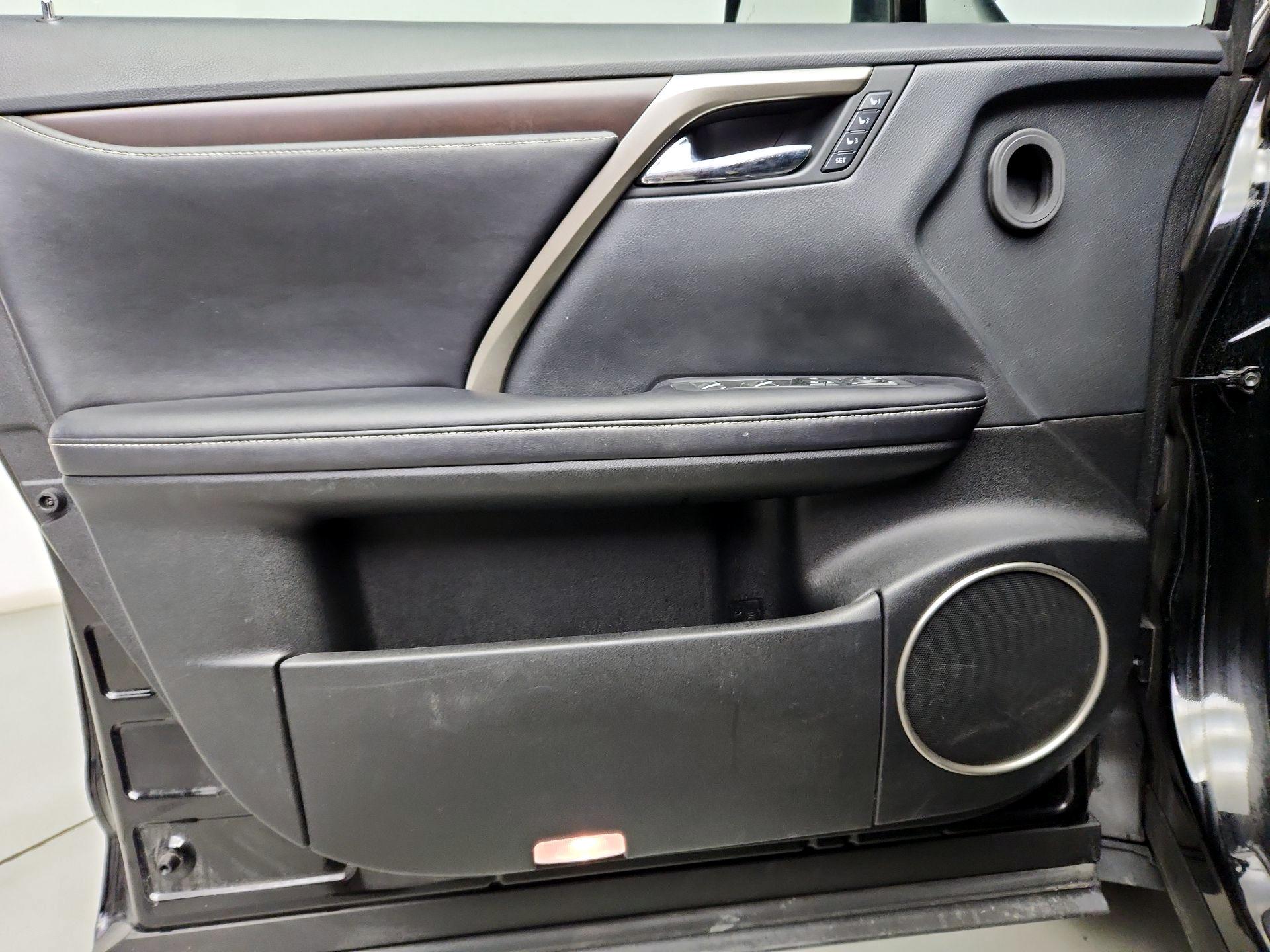 Thumbnail: 2020 Lexus RX - 12