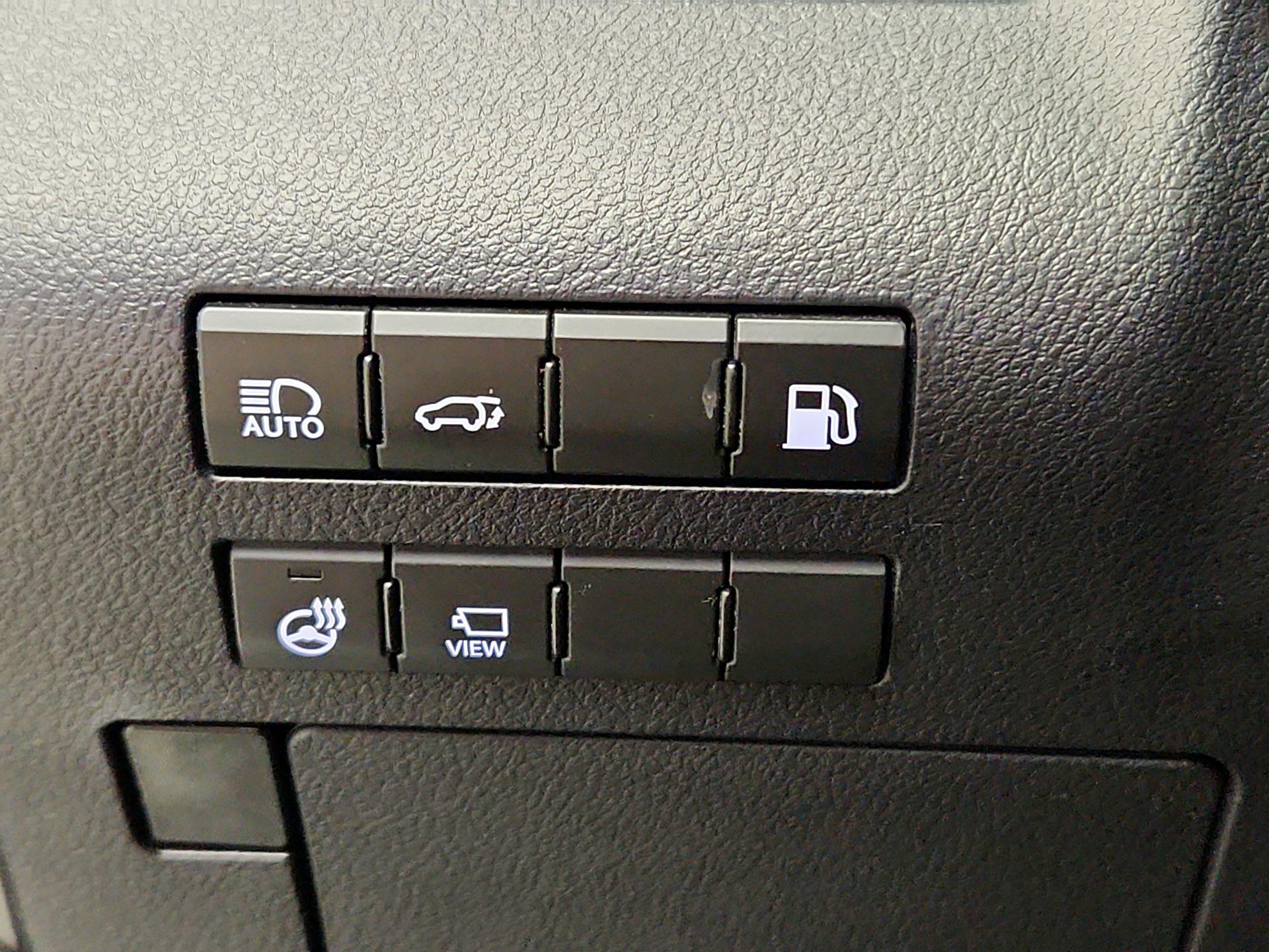 Thumbnail: 2020 Lexus RX - 13