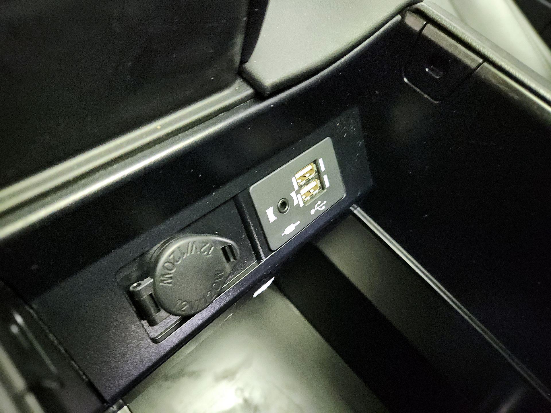 Thumbnail: 2020 Lexus RX - 19