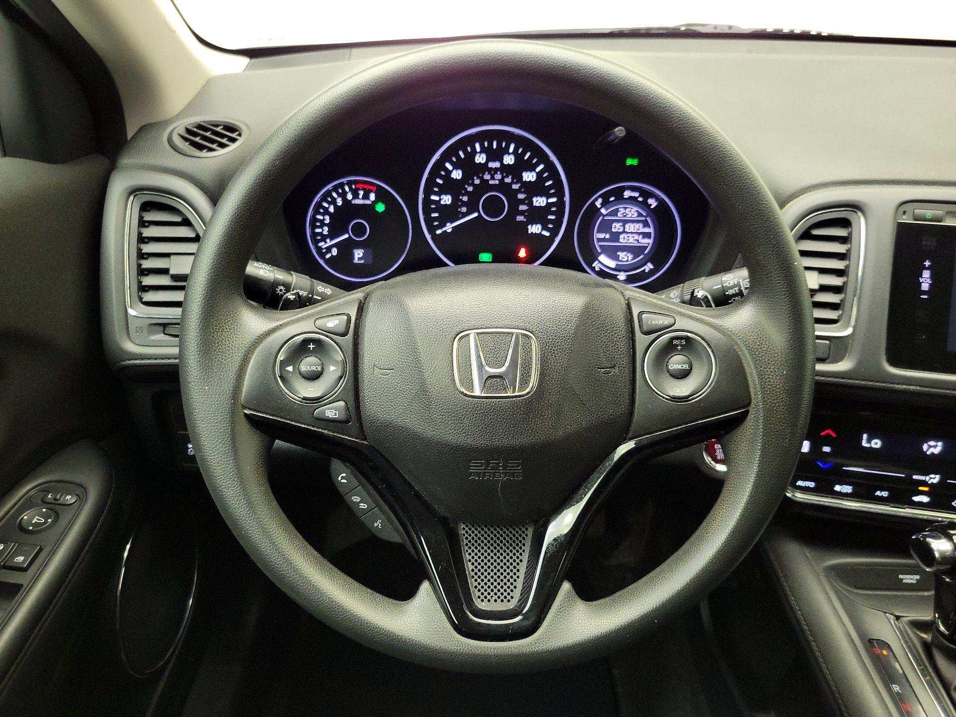 Thumbnail: 2016 Honda HR-V - 10