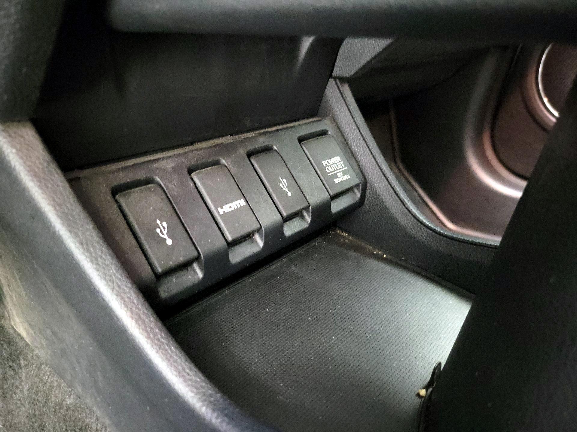 Thumbnail: 2016 Honda HR-V - 18