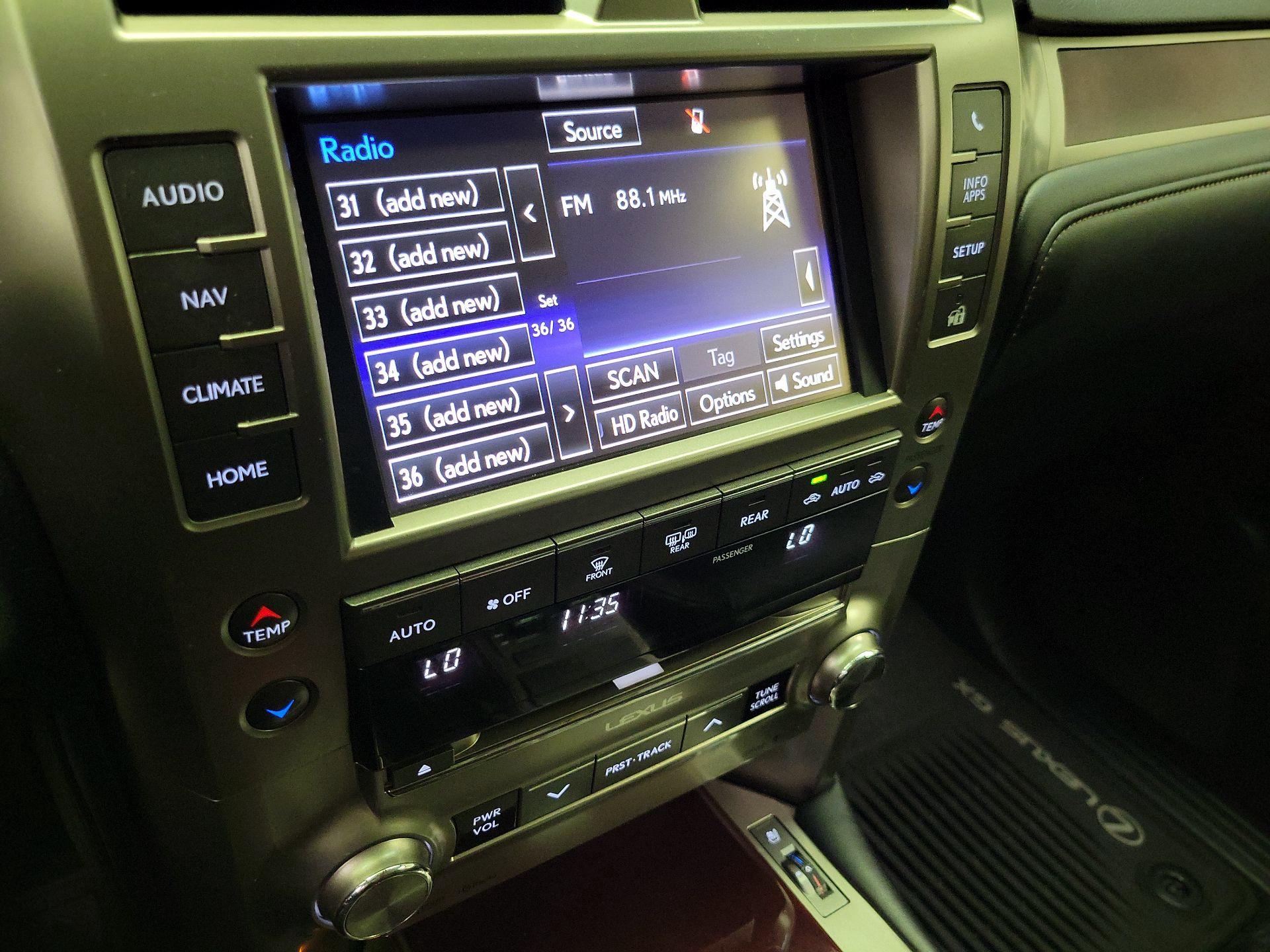 Thumbnail: 2016 Lexus GX - 16