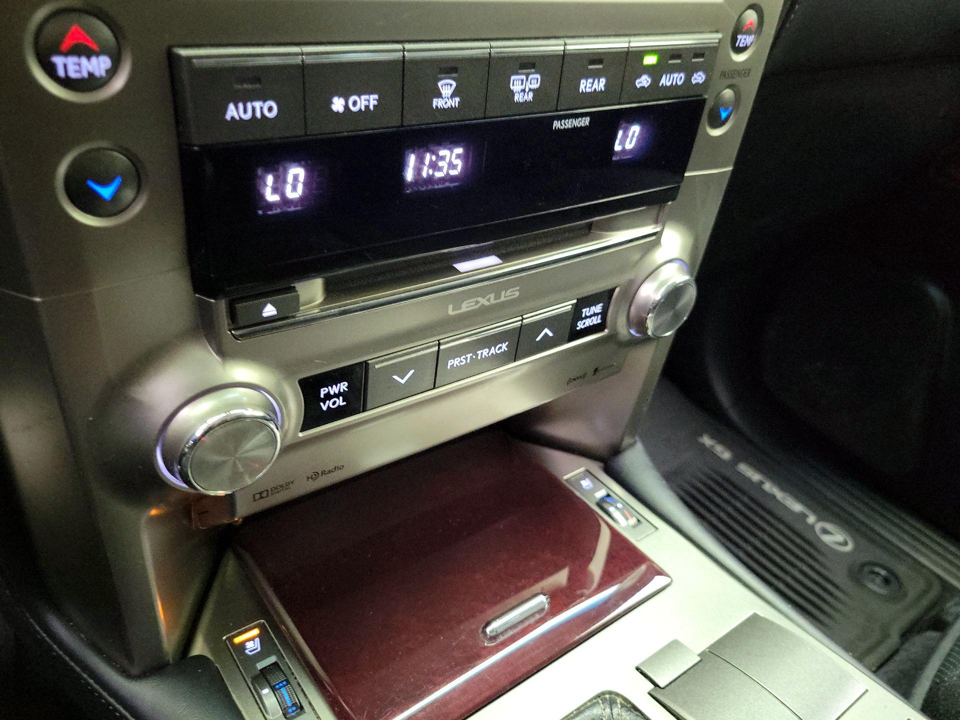 Thumbnail: 2016 Lexus GX - 17