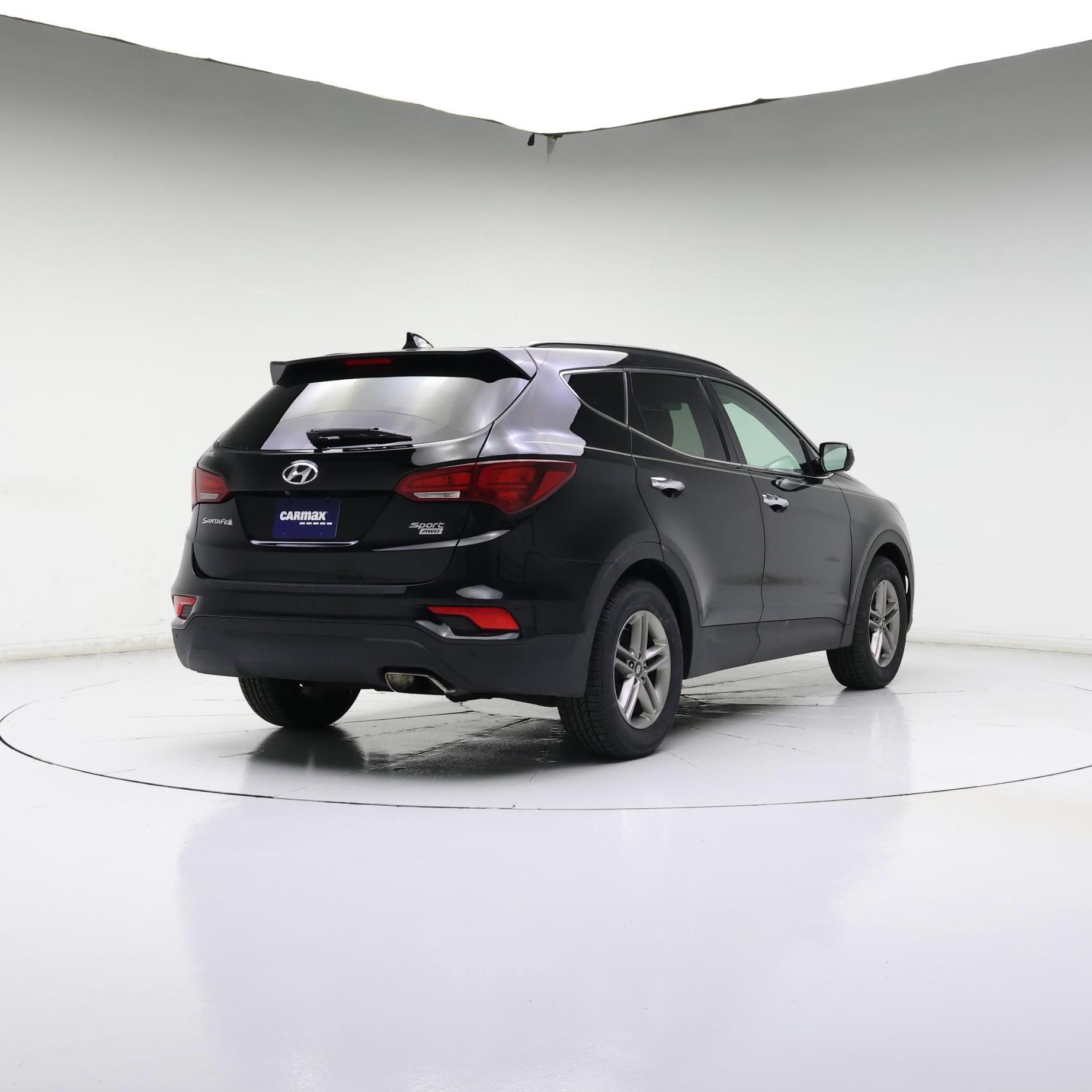 Thumbnail: 2017 Hyundai Santa Fe - 8