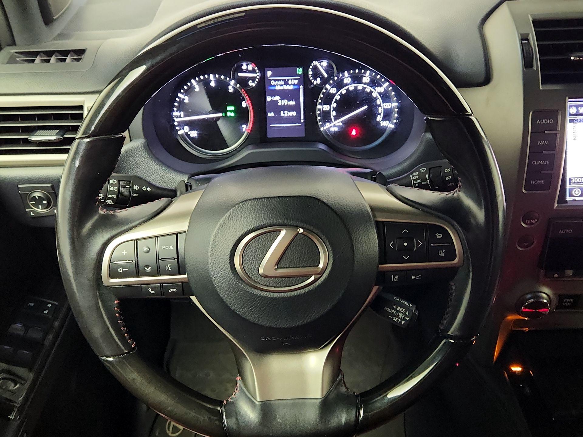 Thumbnail: 2020 Lexus GX - 10