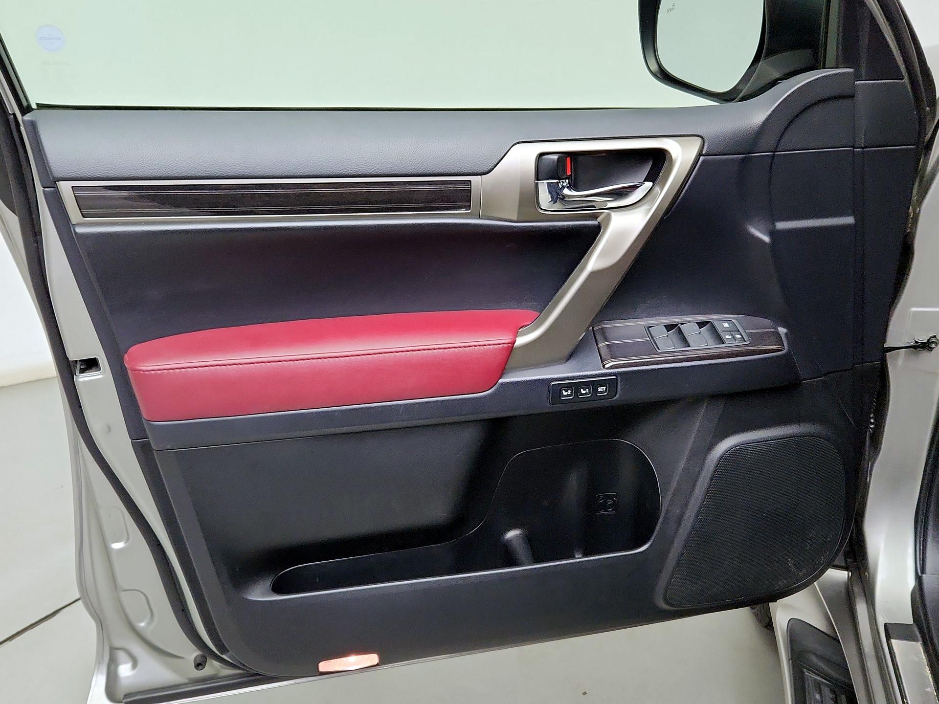 Thumbnail: 2020 Lexus GX - 12