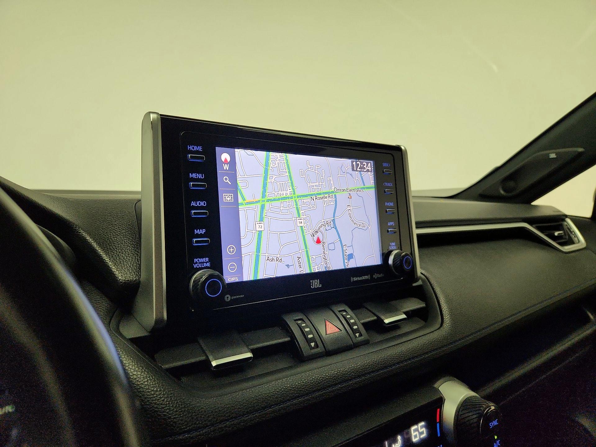 Thumbnail: 2020 Toyota RAV4 - 14