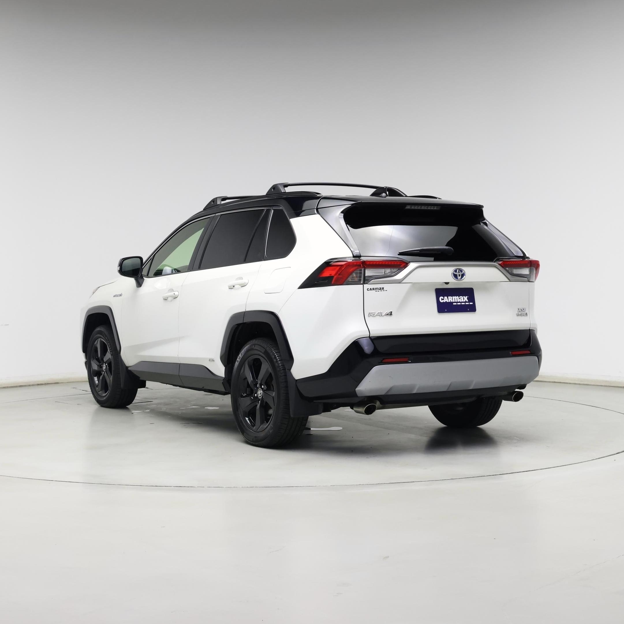 Thumbnail: 2020 Toyota RAV4 - 2
