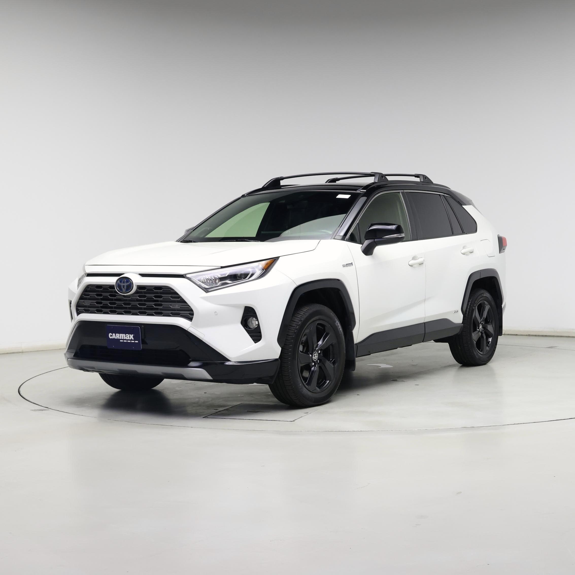 Thumbnail: 2020 Toyota RAV4 - 4